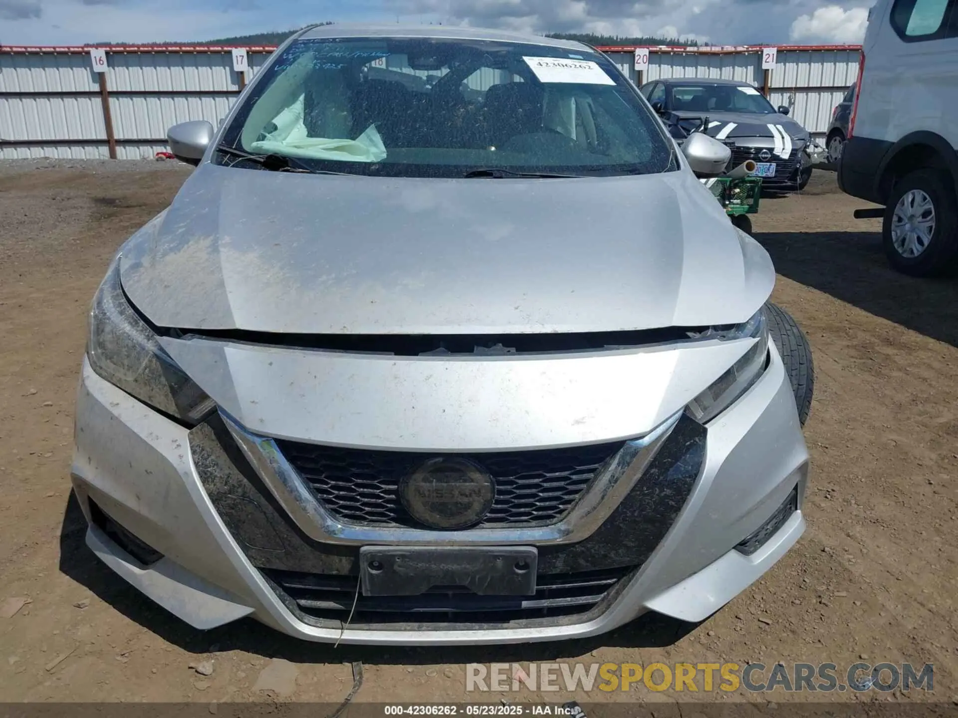 12 fotografías del automóvil dañado 3N1CN8EV2LL833925 NISSAN VERSA 2020