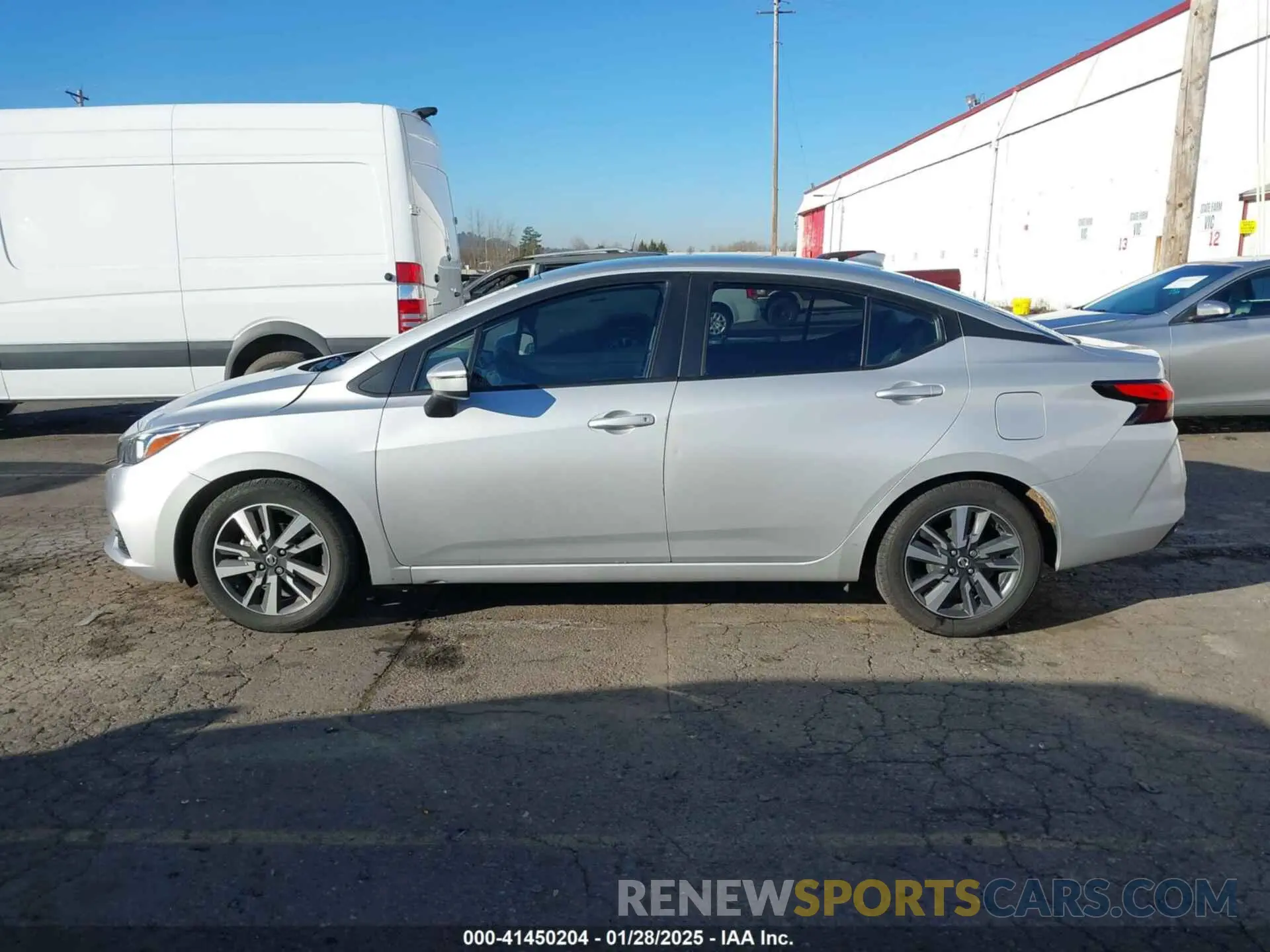 14 fotografías del automóvil dañado 3N1CN8EV2LL861384 NISSAN VERSA 2020