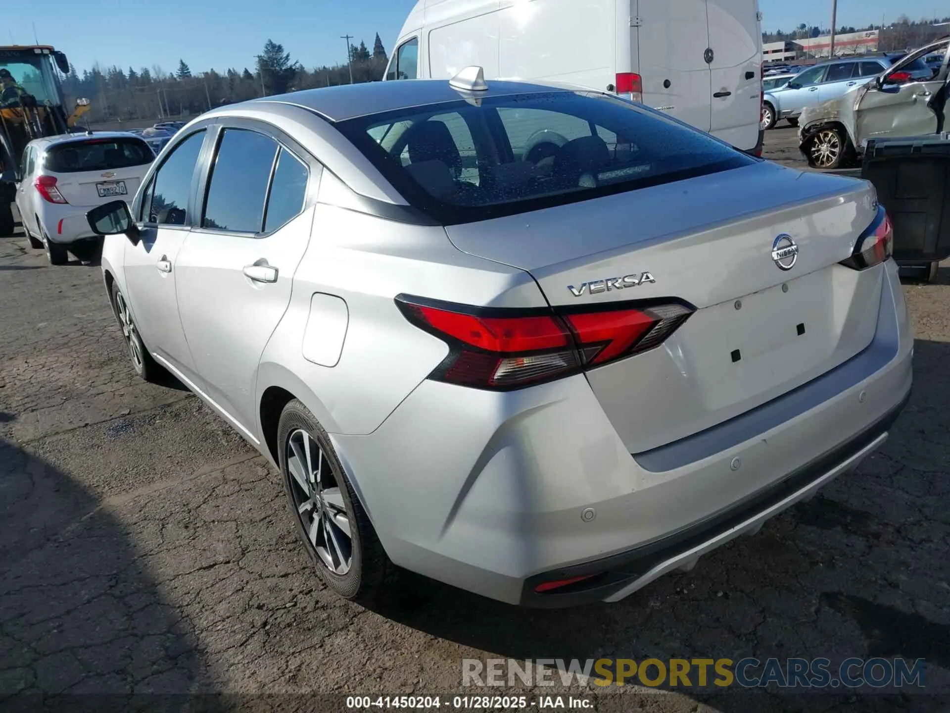 3 fotografías del automóvil dañado 3N1CN8EV2LL861384 NISSAN VERSA 2020