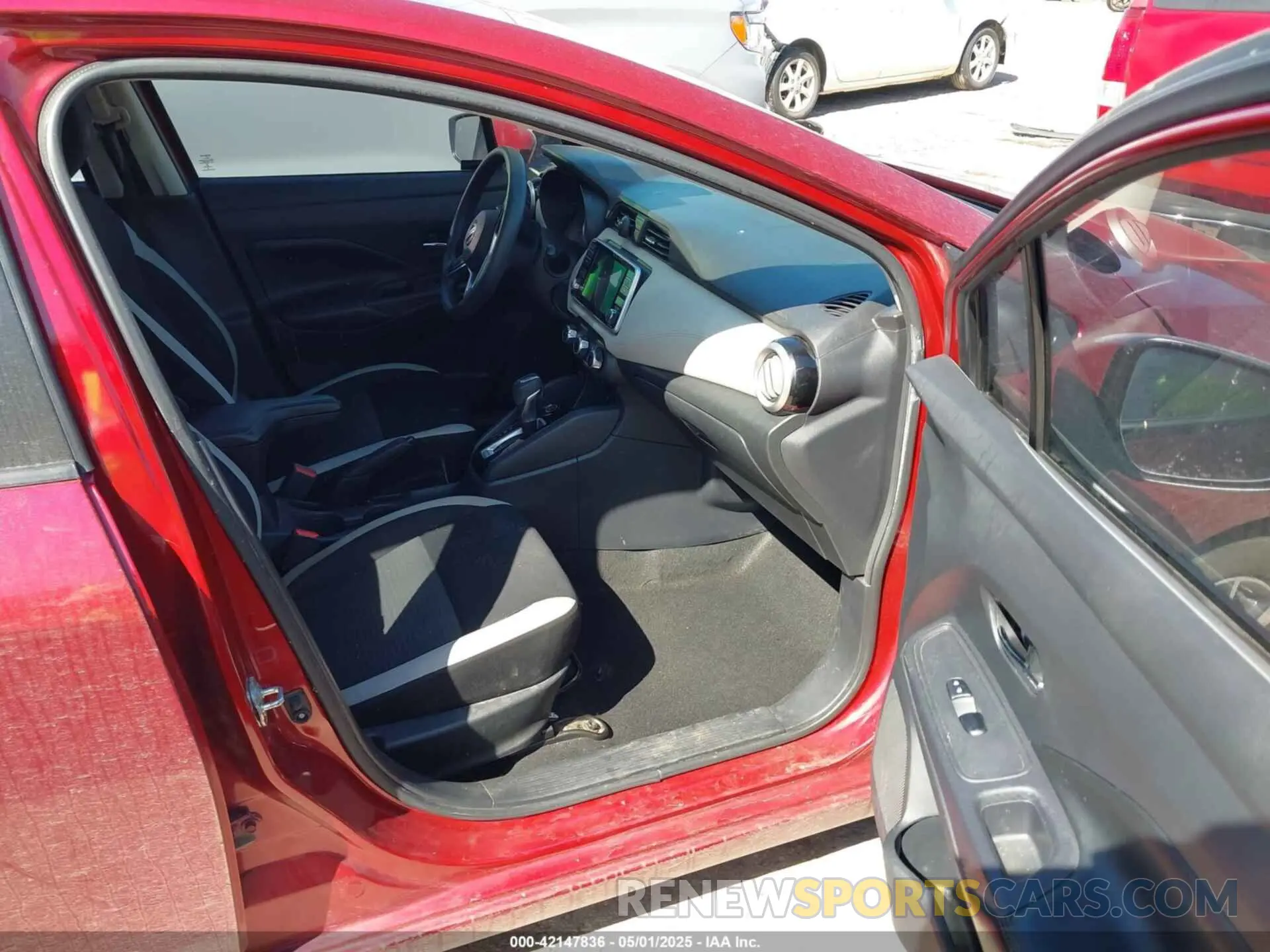 5 fotografías del automóvil dañado 3N1CN8EV2LL864348 NISSAN VERSA 2020