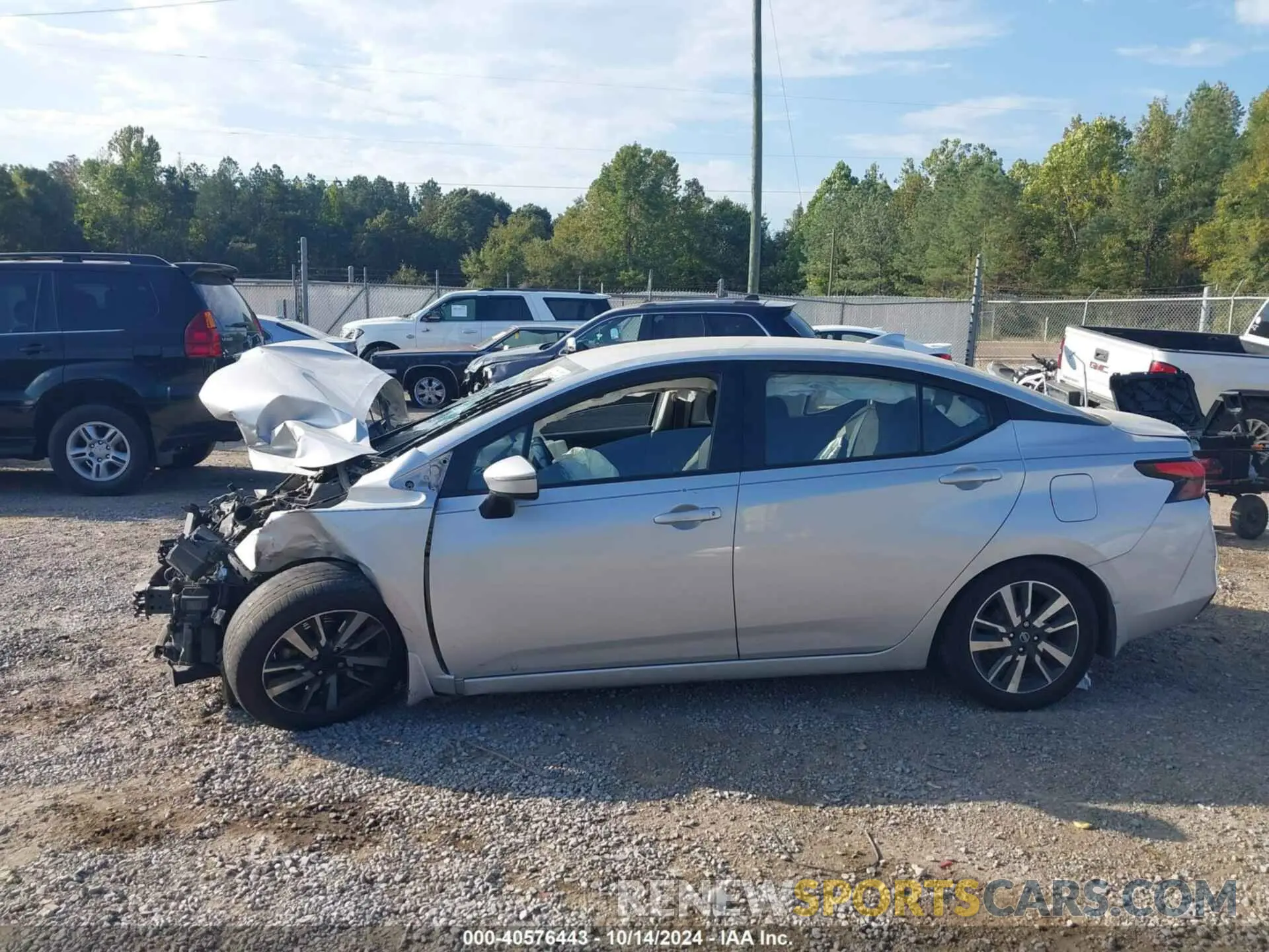 15 fotografías del automóvil dañado 3N1CN8EV2LL871235 NISSAN VERSA 2020