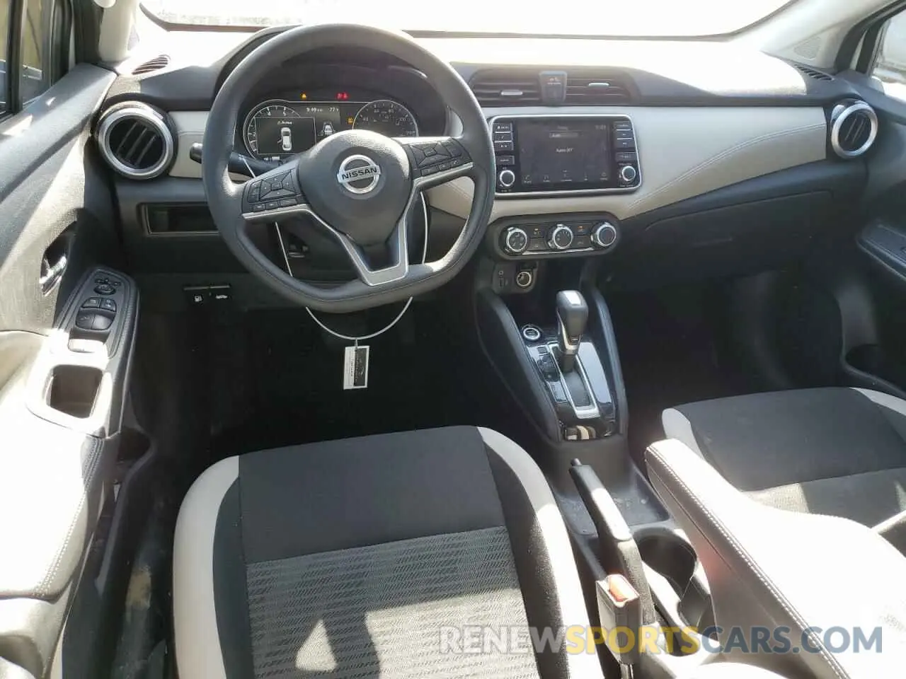 8 fotografías del automóvil dañado 3N1CN8EV5LL902414 NISSAN VERSA 2020