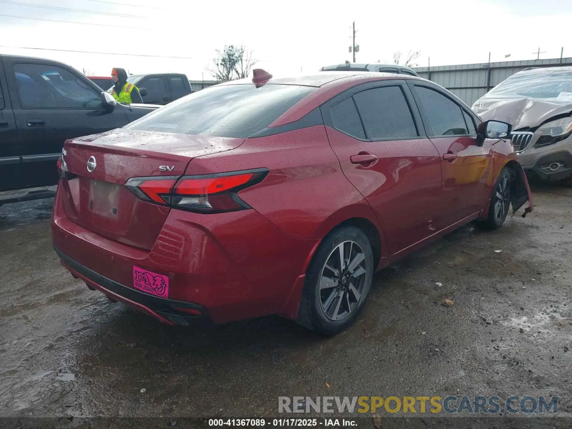 4 fotografías del automóvil dañado 3N1CN8EV5LL920802 NISSAN VERSA 2020
