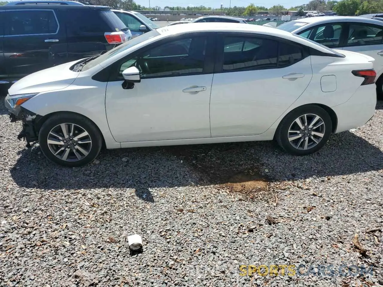 2 fotografías del automóvil dañado 3N1CN8EV6LL809546 NISSAN VERSA 2020