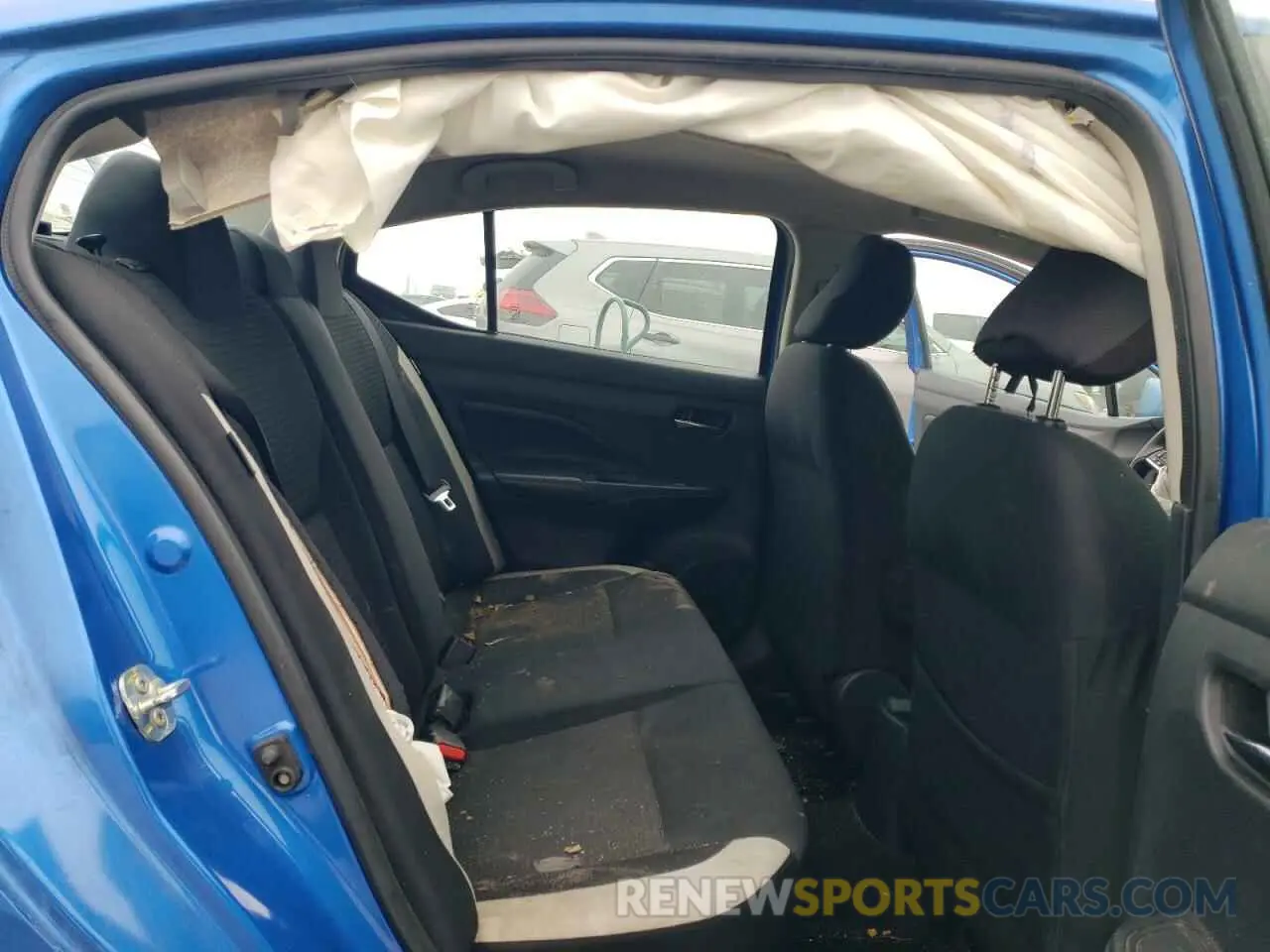 10 fotografías del automóvil dañado 3N1CN8EV6LL810177 NISSAN VERSA 2020