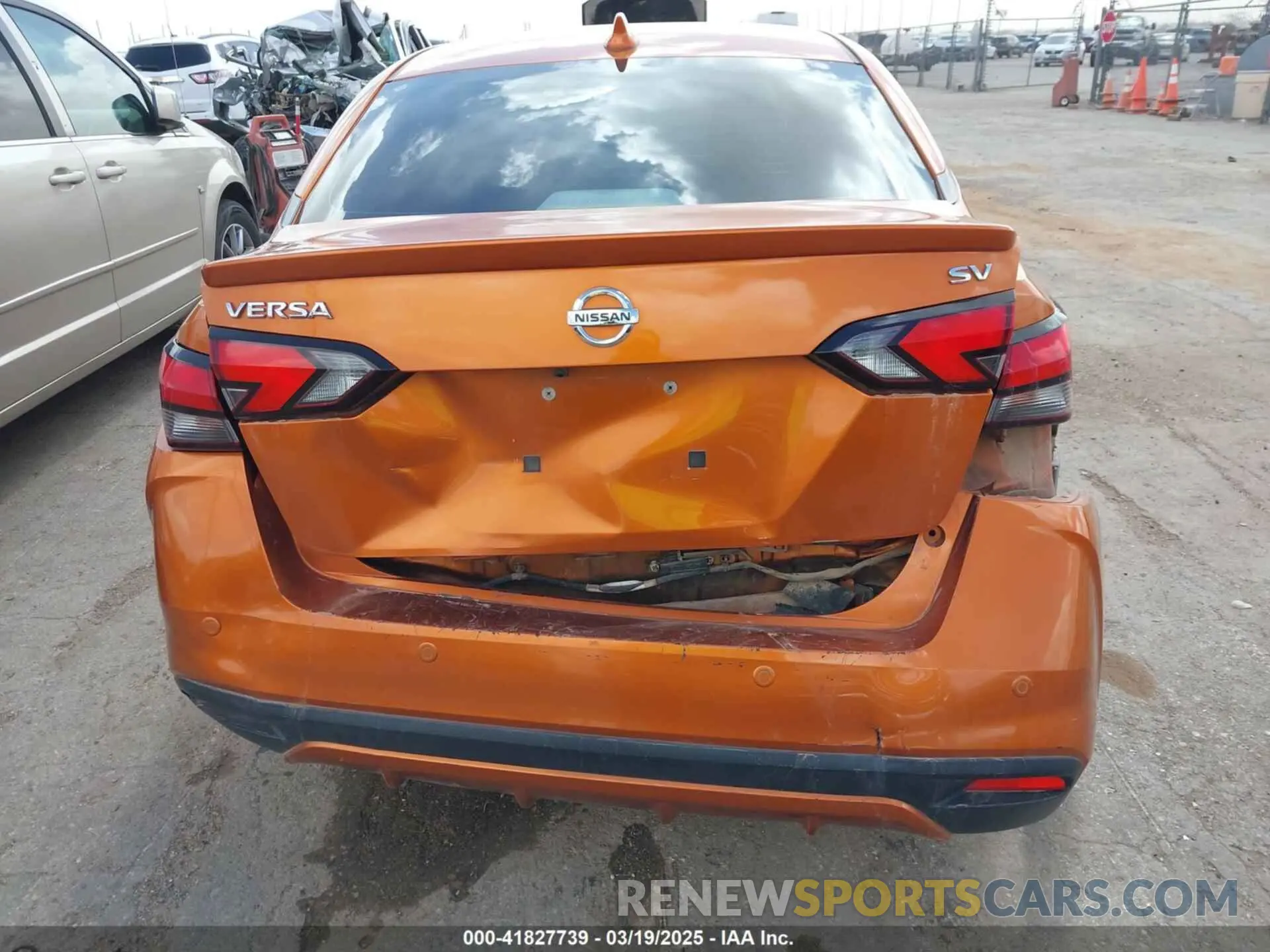 16 fotografías del automóvil dañado 3N1CN8EV6LL812320 NISSAN VERSA 2020