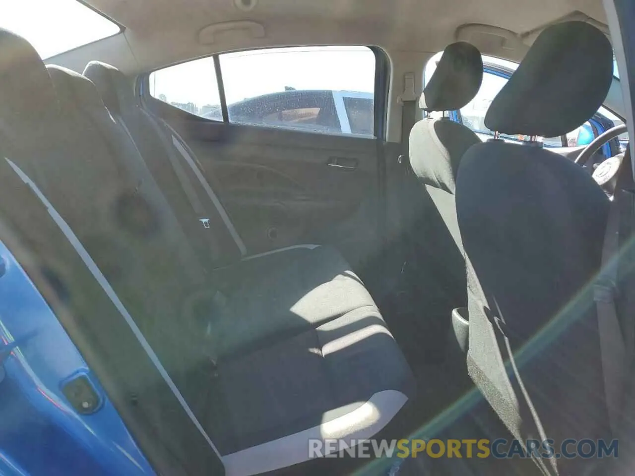 10 fotografías del automóvil dañado 3N1CN8EV6LL816612 NISSAN VERSA 2020