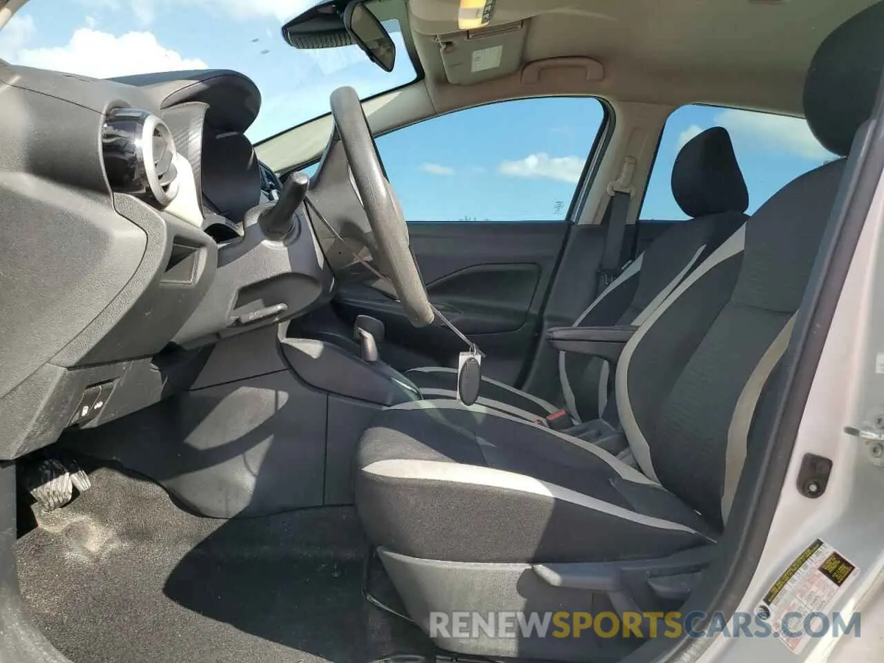 7 fotografías del automóvil dañado 3N1CN8EV6LL843910 NISSAN VERSA 2020