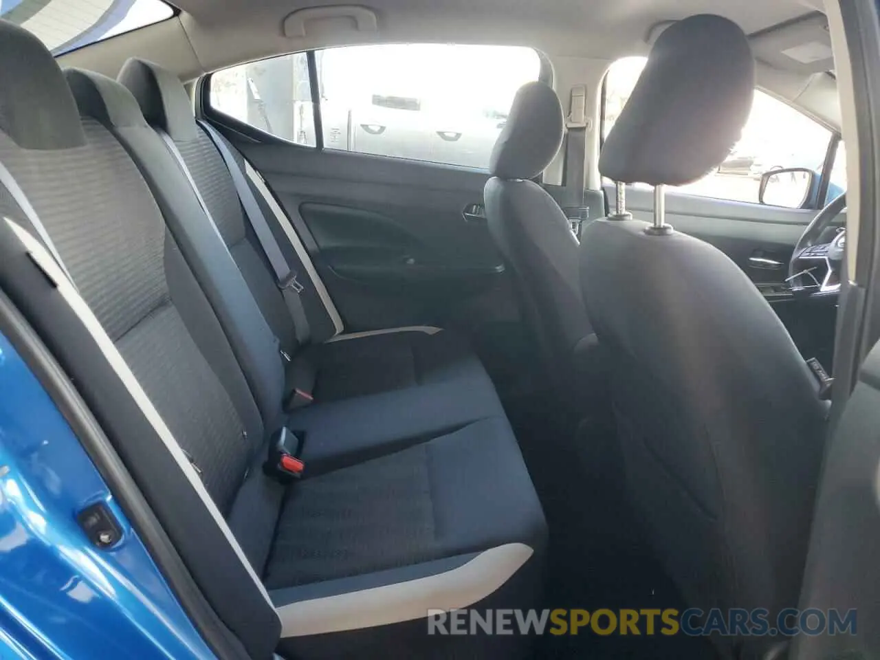 10 fotografías del automóvil dañado 3N1CN8EV7LL814707 NISSAN VERSA 2020