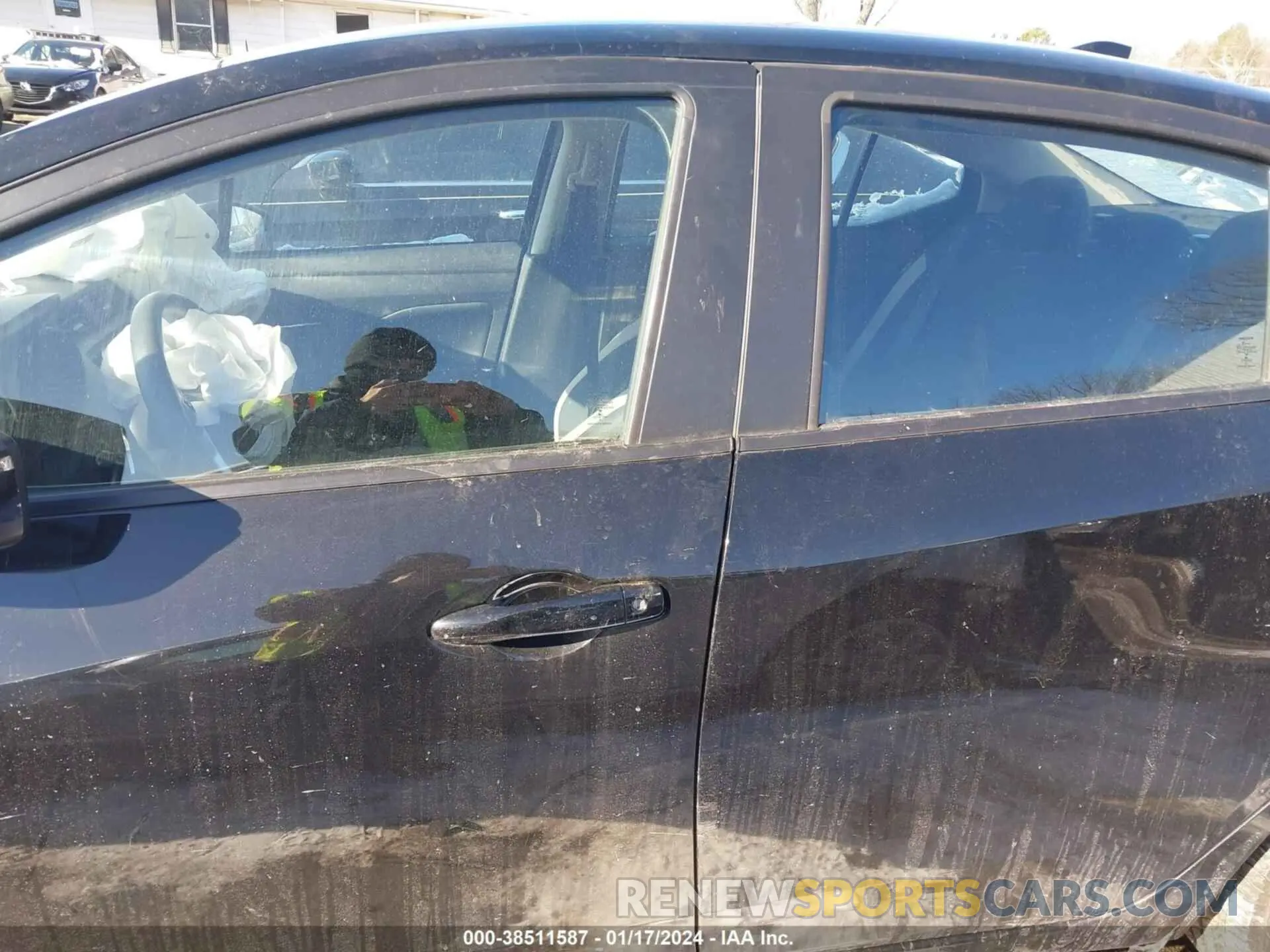 14 fotografías del automóvil dañado 3N1CN8EV7LL860893 NISSAN VERSA 2020