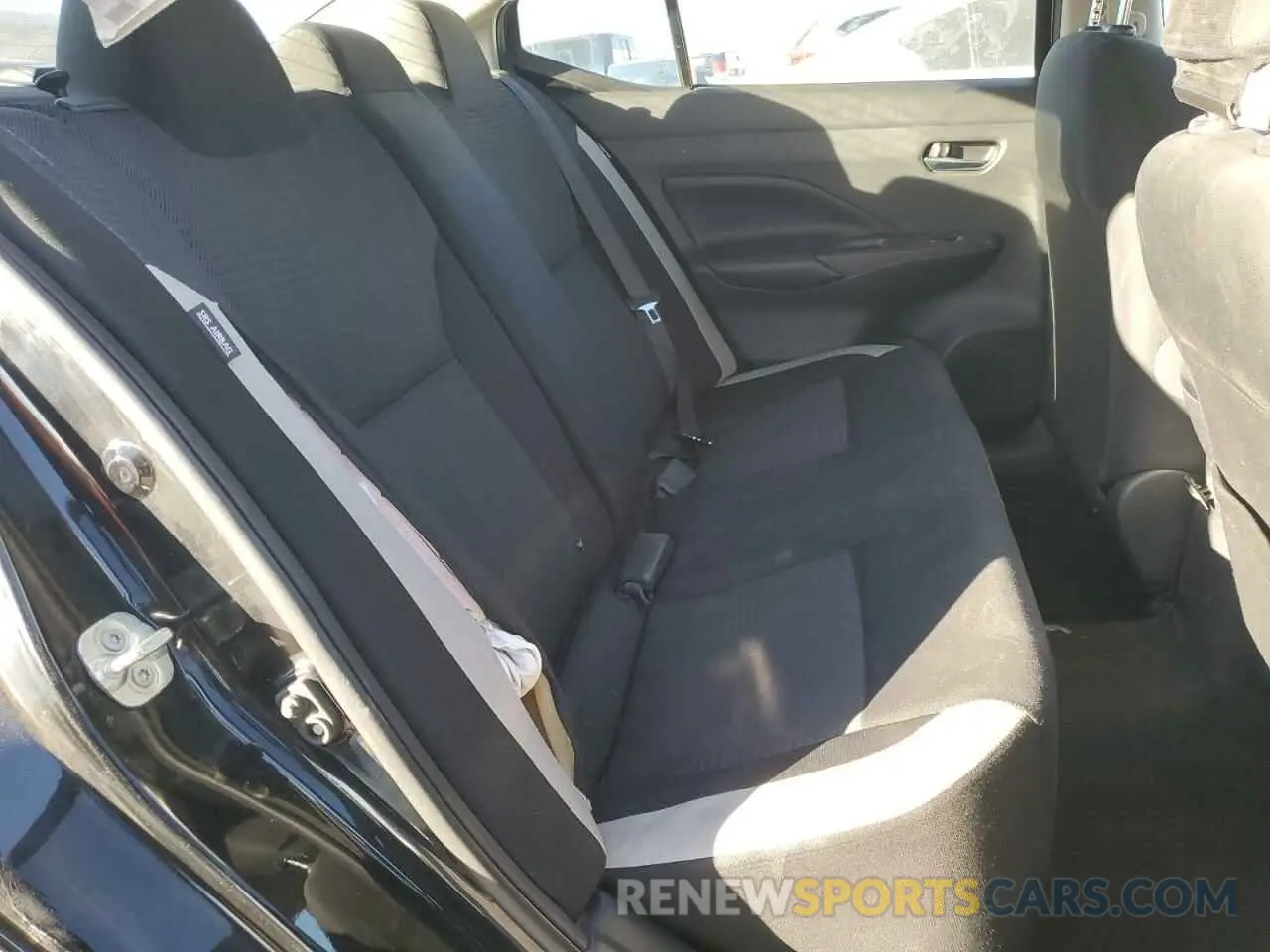 10 fotografías del automóvil dañado 3N1CN8EV8LL862202 NISSAN VERSA 2020