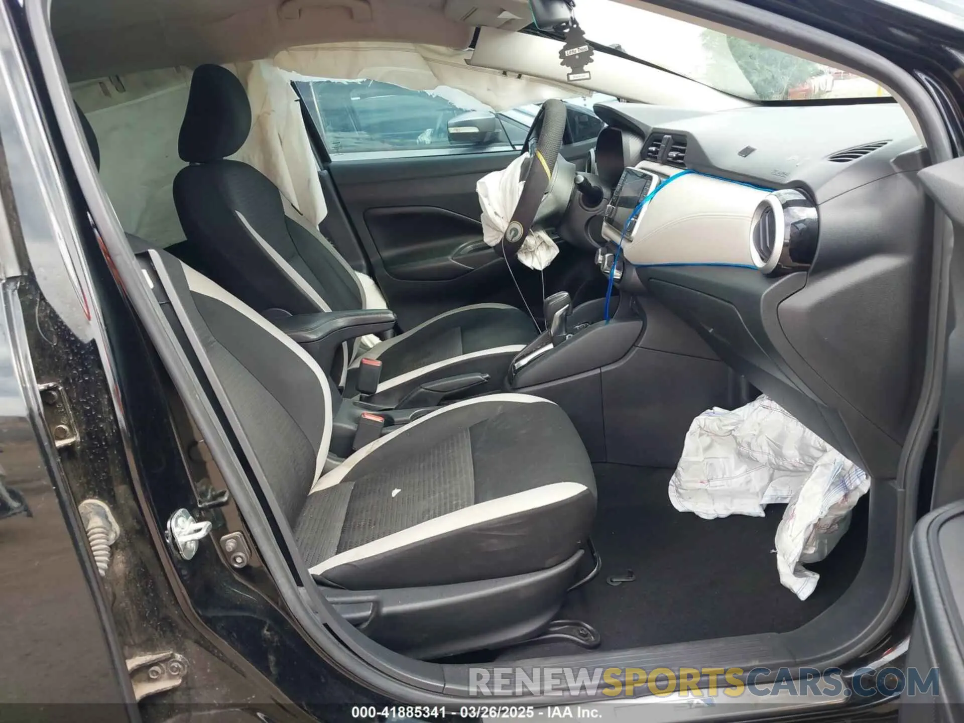 5 fotografías del automóvil dañado 3N1CN8EV9LL868638 NISSAN VERSA 2020