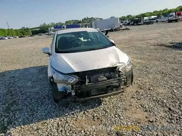 11 fotografías del automóvil dañado 3N1CN8EVXLL829430 NISSAN VERSA 2020