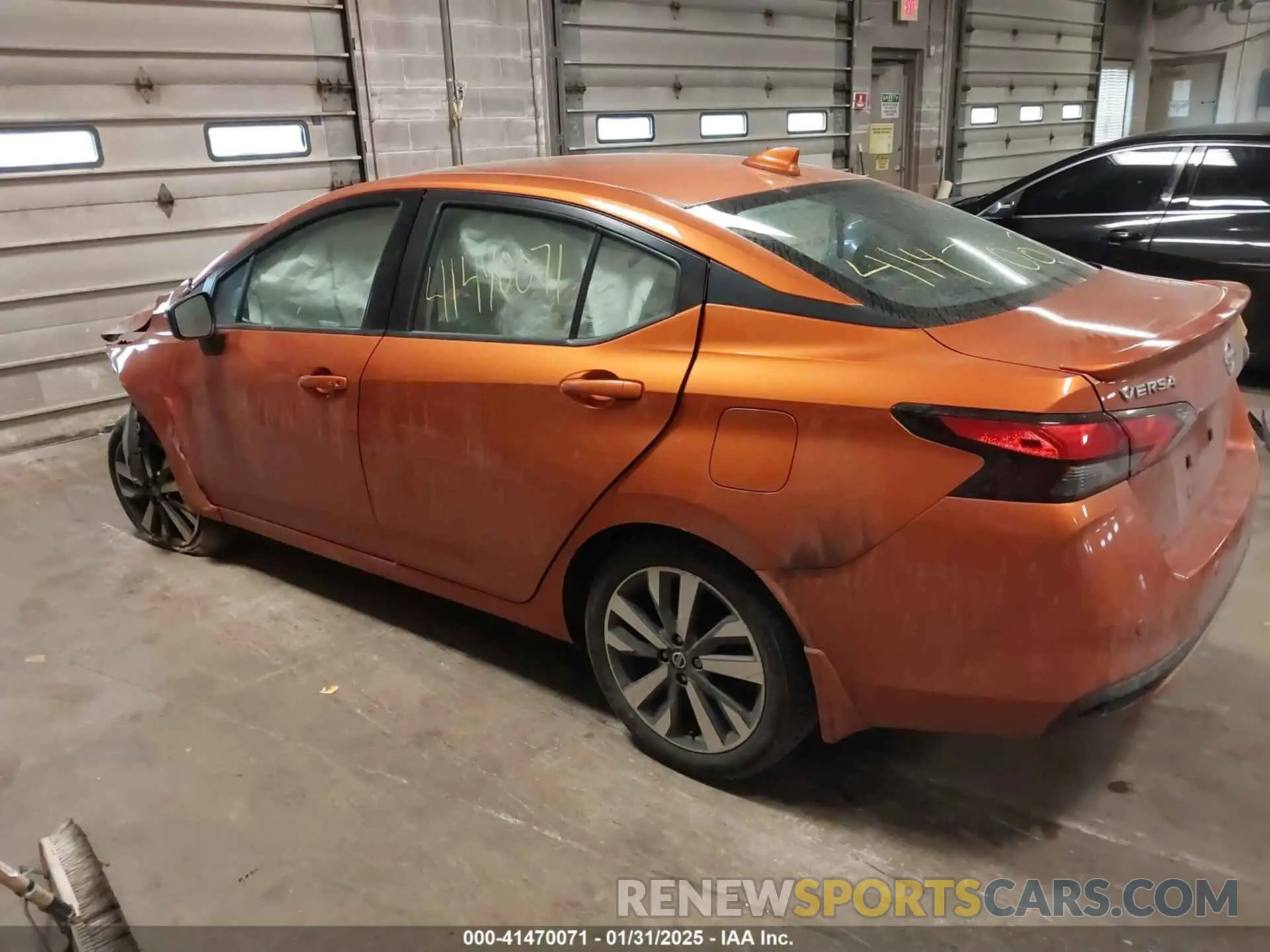 15 fotografías del automóvil dañado 3N1CN8FVXLL844203 NISSAN VERSA 2020