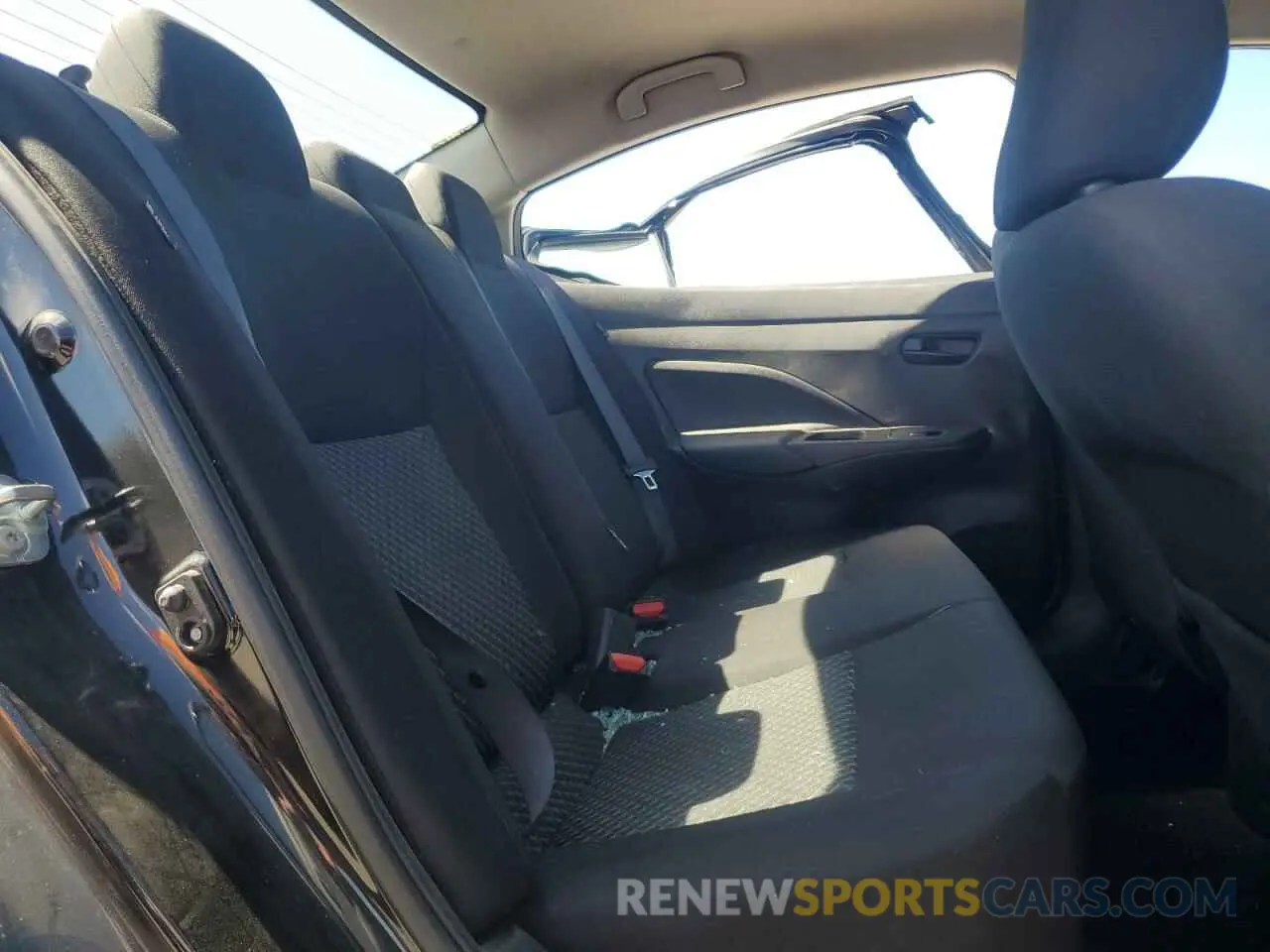 10 fotografías del automóvil dañado 3N1CN8DV1ML818383 NISSAN VERSA 2021
