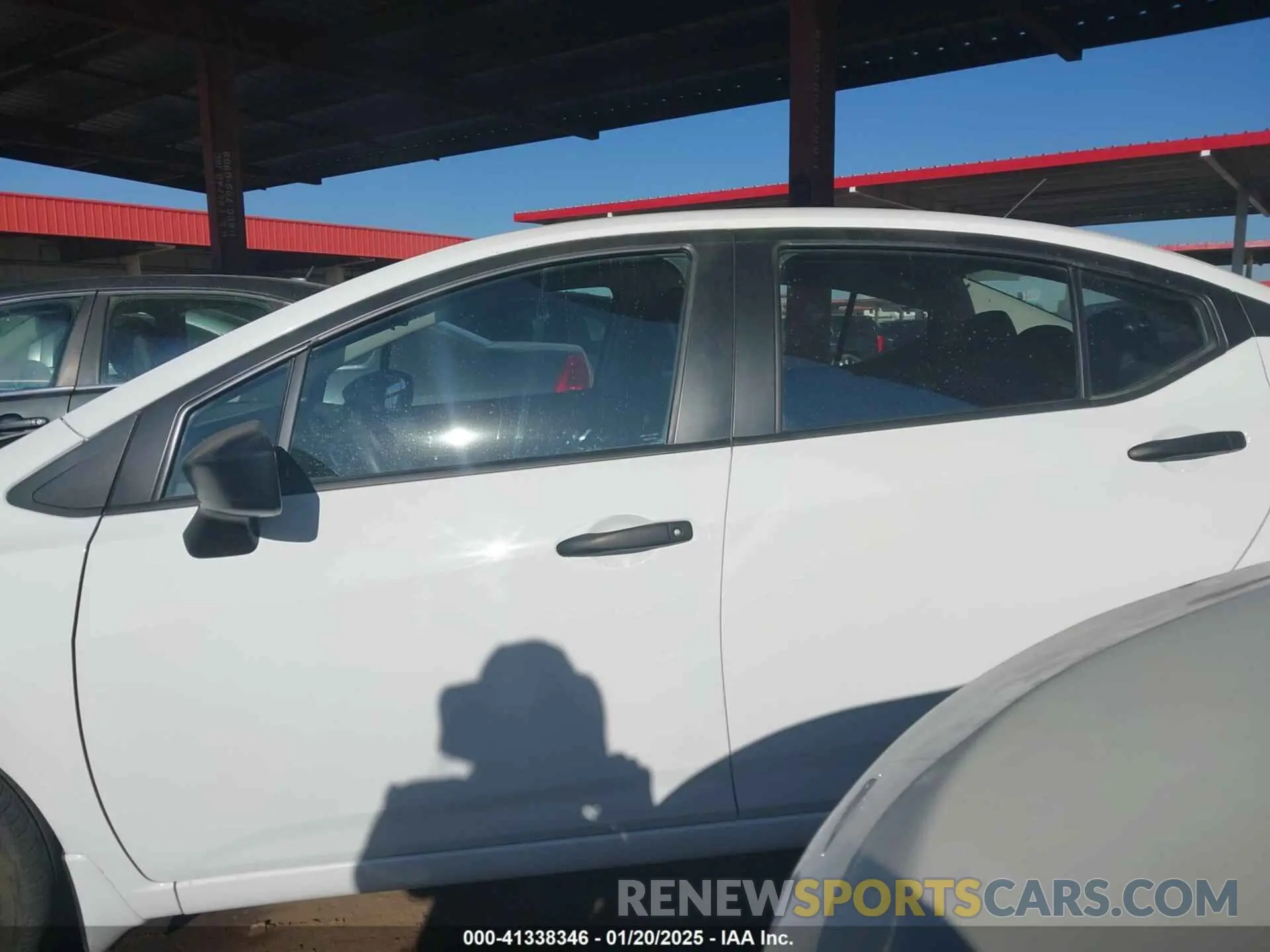 15 fotografías del automóvil dañado 3N1CN8DV1ML894654 NISSAN VERSA 2021
