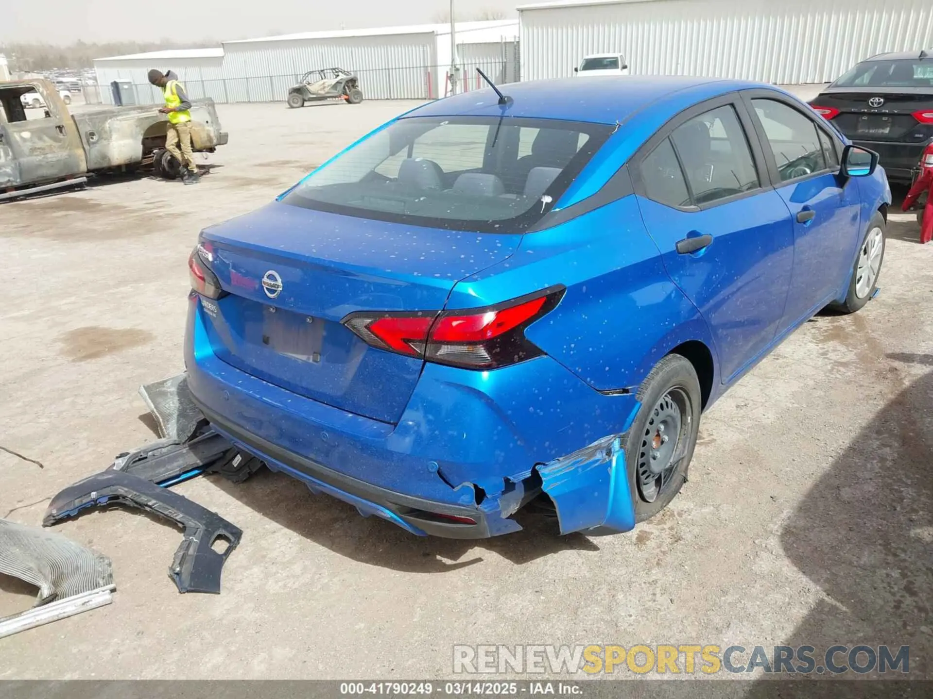 4 fotografías del automóvil dañado 3N1CN8DV2ML893934 NISSAN VERSA 2021