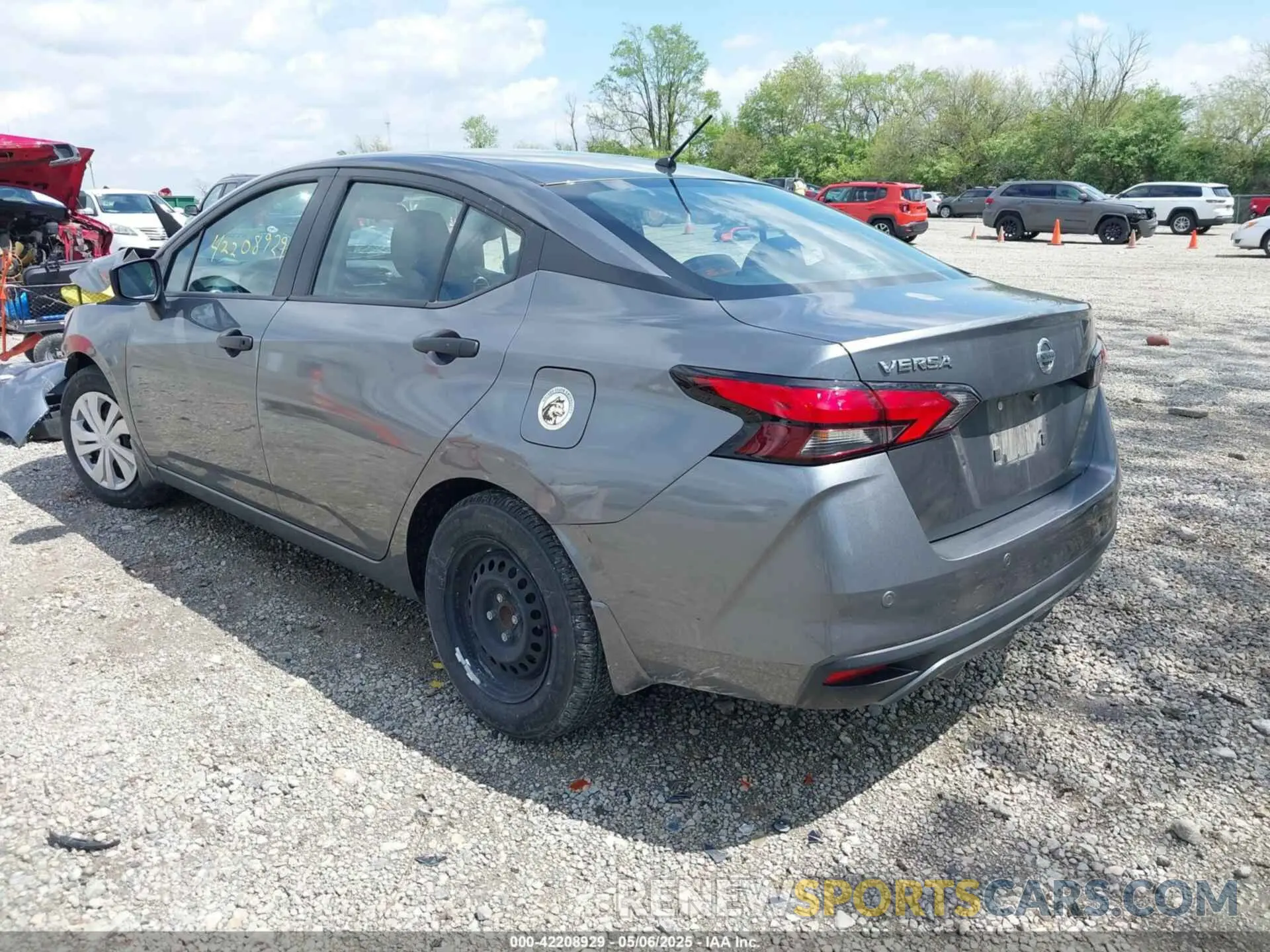 3 fotografías del automóvil dañado 3N1CN8DV5ML897136 NISSAN VERSA 2021