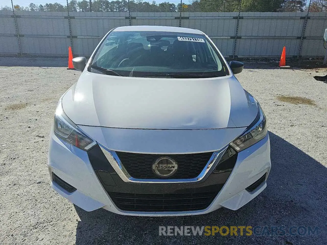 5 fotografías del automóvil dañado 3N1CN8DV6ML907026 NISSAN VERSA 2021