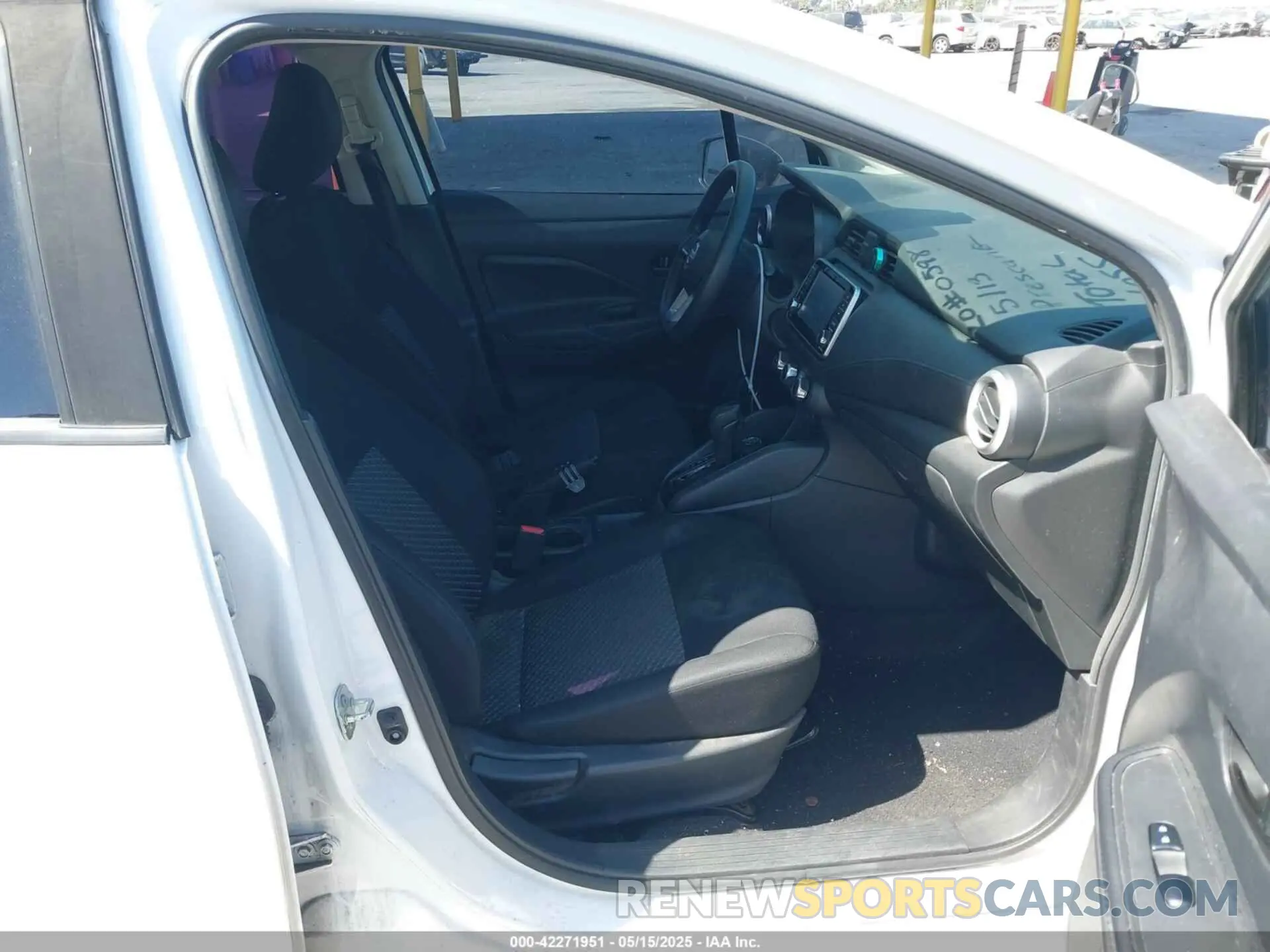 5 fotografías del automóvil dañado 3N1CN8DV7ML858743 NISSAN VERSA 2021