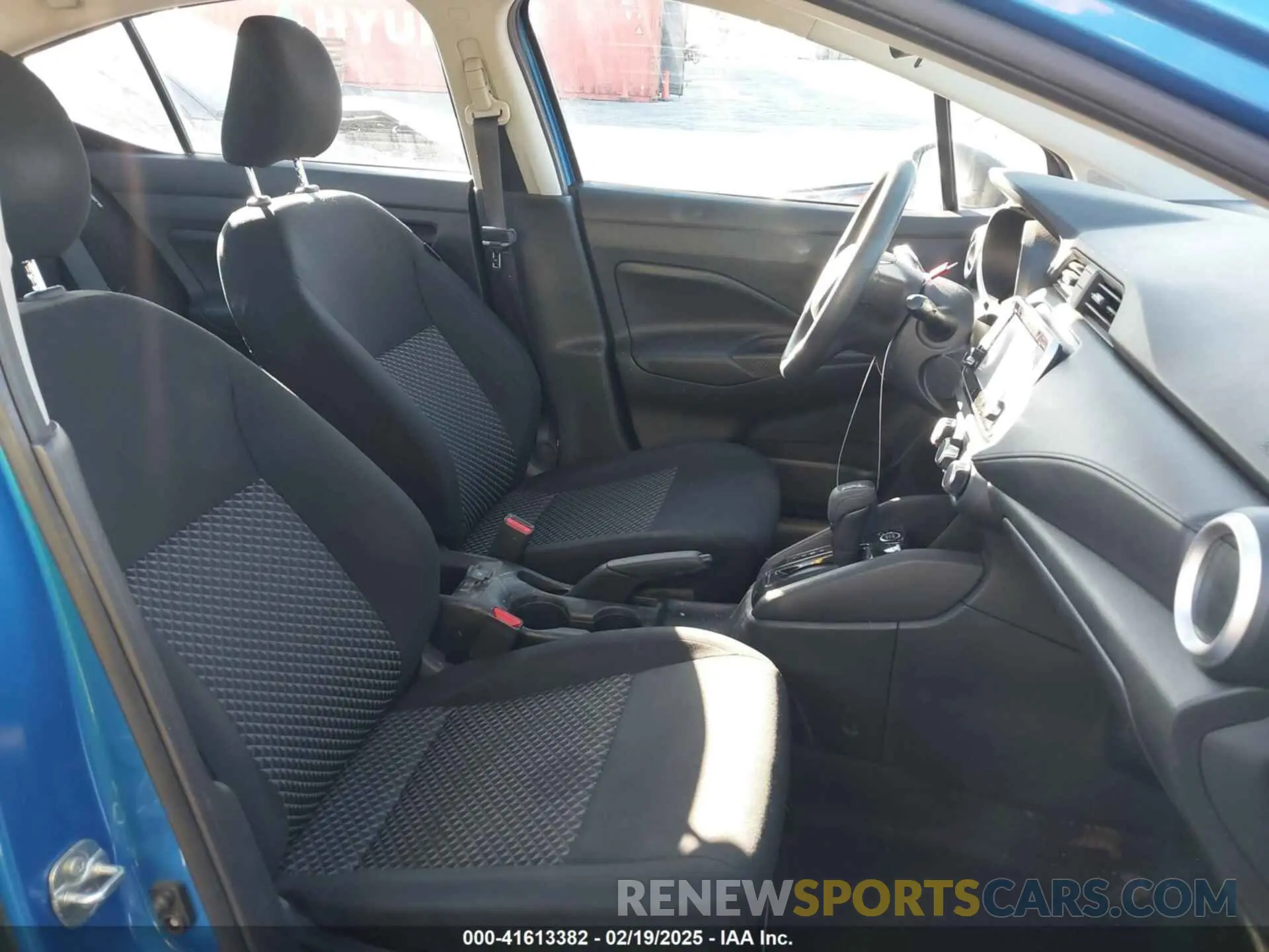 5 fotografías del automóvil dañado 3N1CN8DV7ML860024 NISSAN VERSA 2021