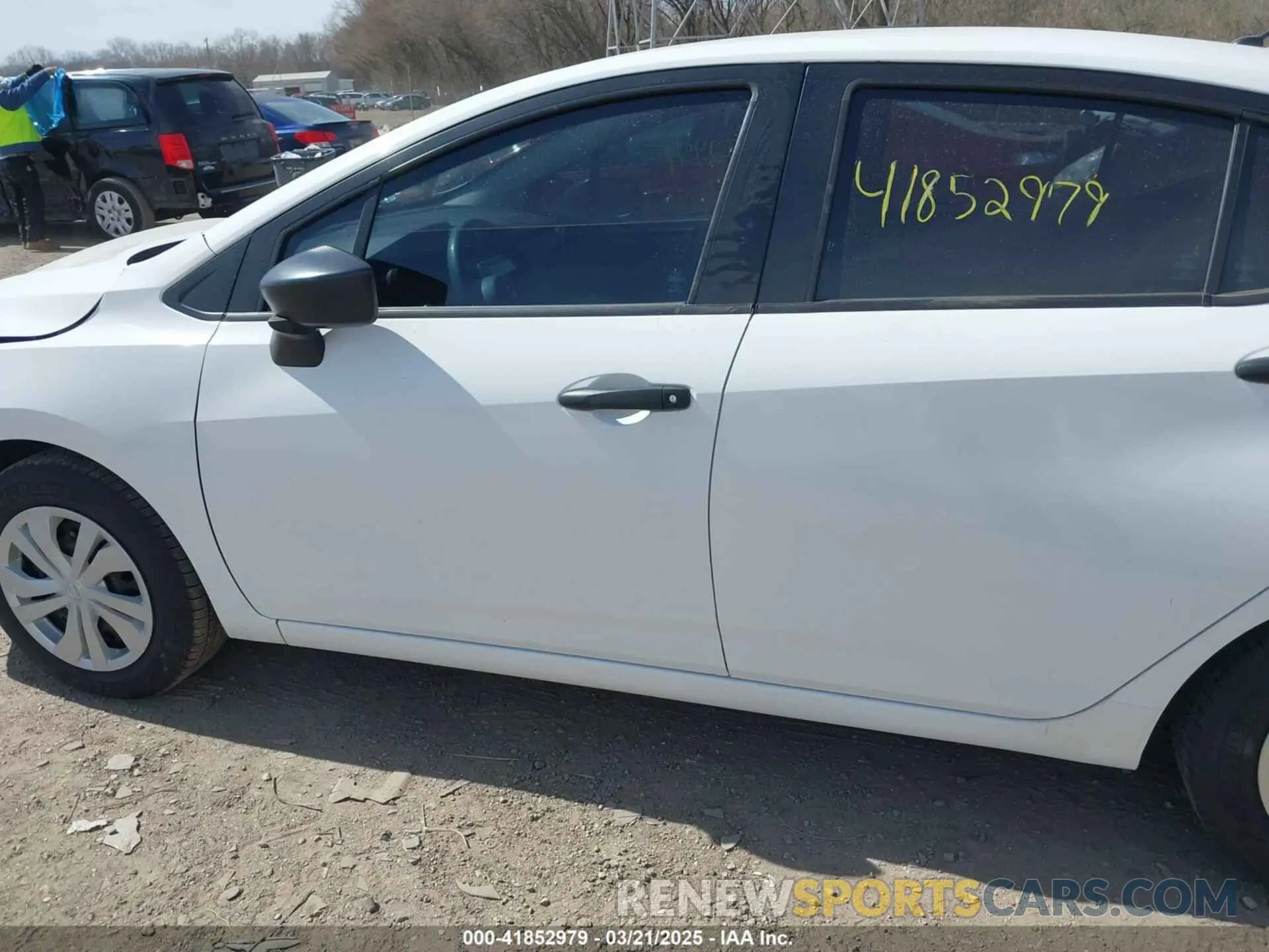 14 fotografías del automóvil dañado 3N1CN8DV8ML817330 NISSAN VERSA 2021