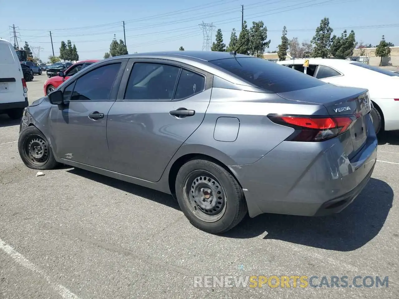 2 fotografías del automóvil dañado 3N1CN8DV9ML860140 NISSAN VERSA 2021