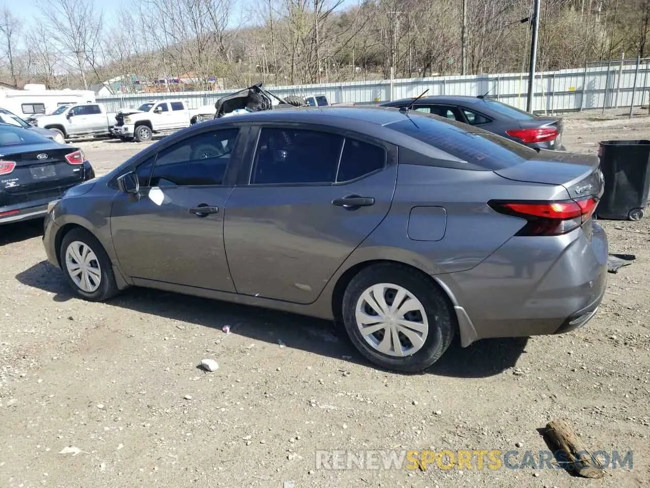 2 fotografías del automóvil dañado 3N1CN8DVXML808810 NISSAN VERSA 2021