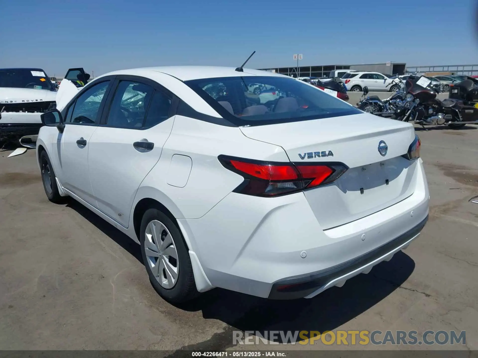 3 fotografías del automóvil dañado 3N1CN8DVXML856372 NISSAN VERSA 2021