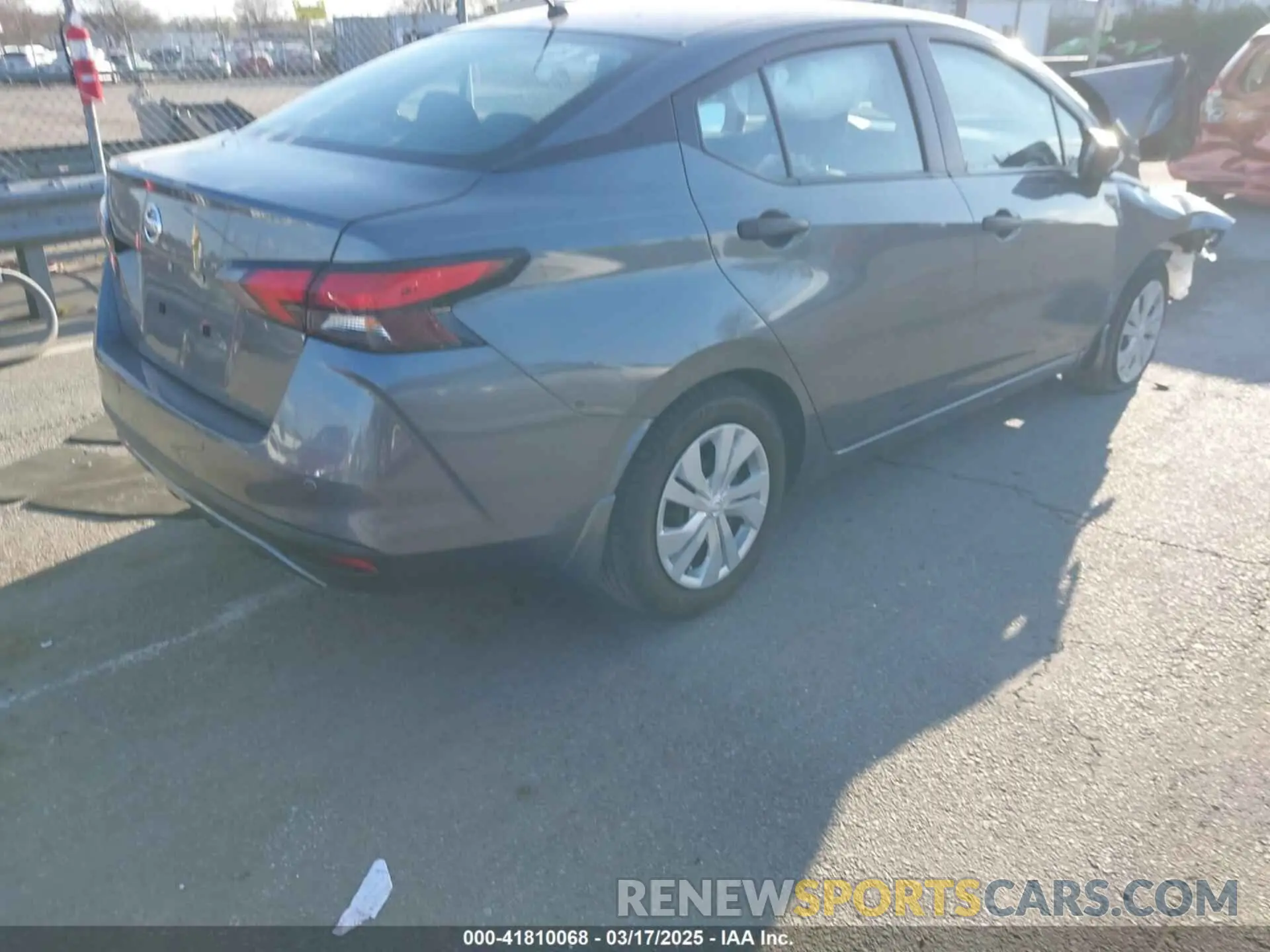 4 fotografías del automóvil dañado 3N1CN8DVXML917378 NISSAN VERSA 2021