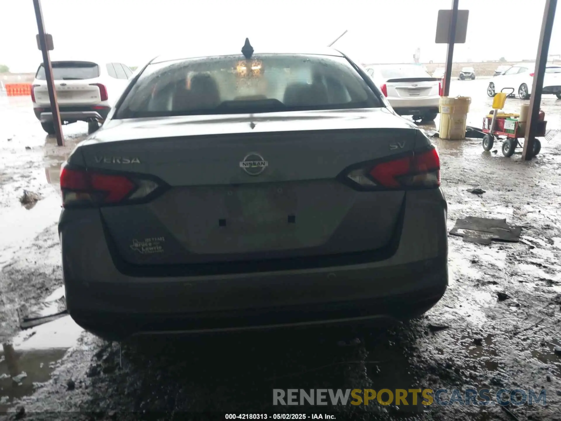 17 fotografías del automóvil dañado 3N1CN8EV0ML808071 NISSAN VERSA 2021