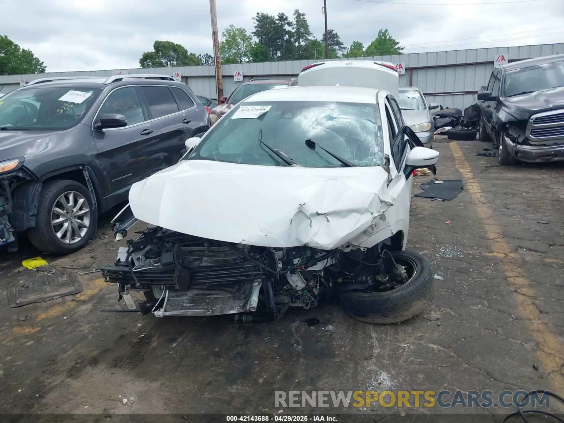 11 fotografías del automóvil dañado 3N1CN8EV0ML824805 NISSAN VERSA 2021