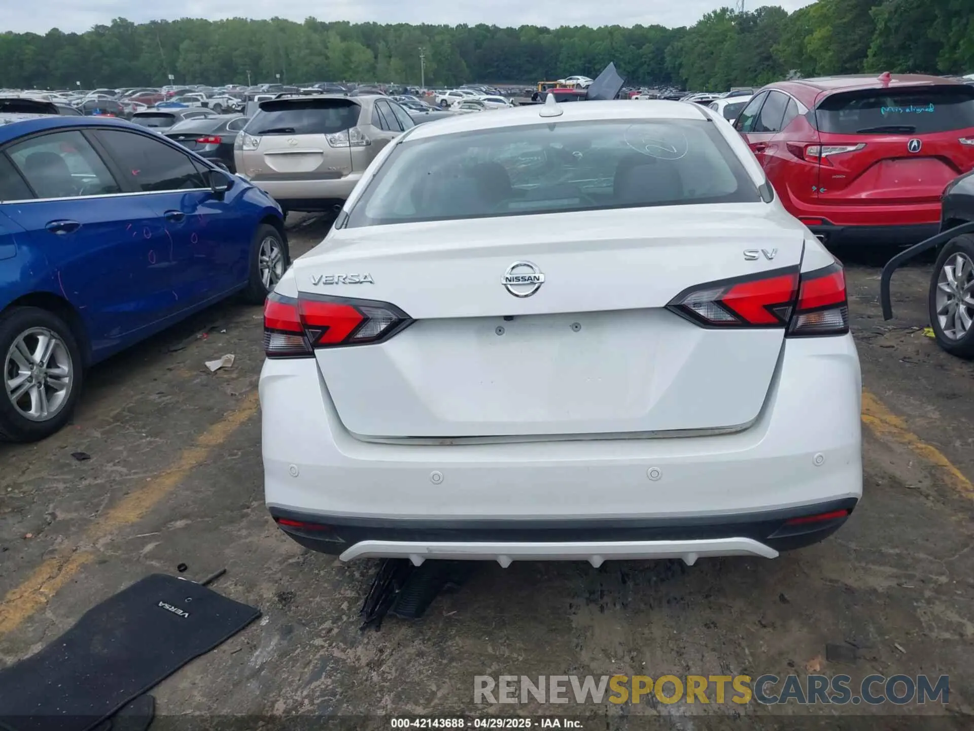 15 fotografías del automóvil dañado 3N1CN8EV0ML824805 NISSAN VERSA 2021