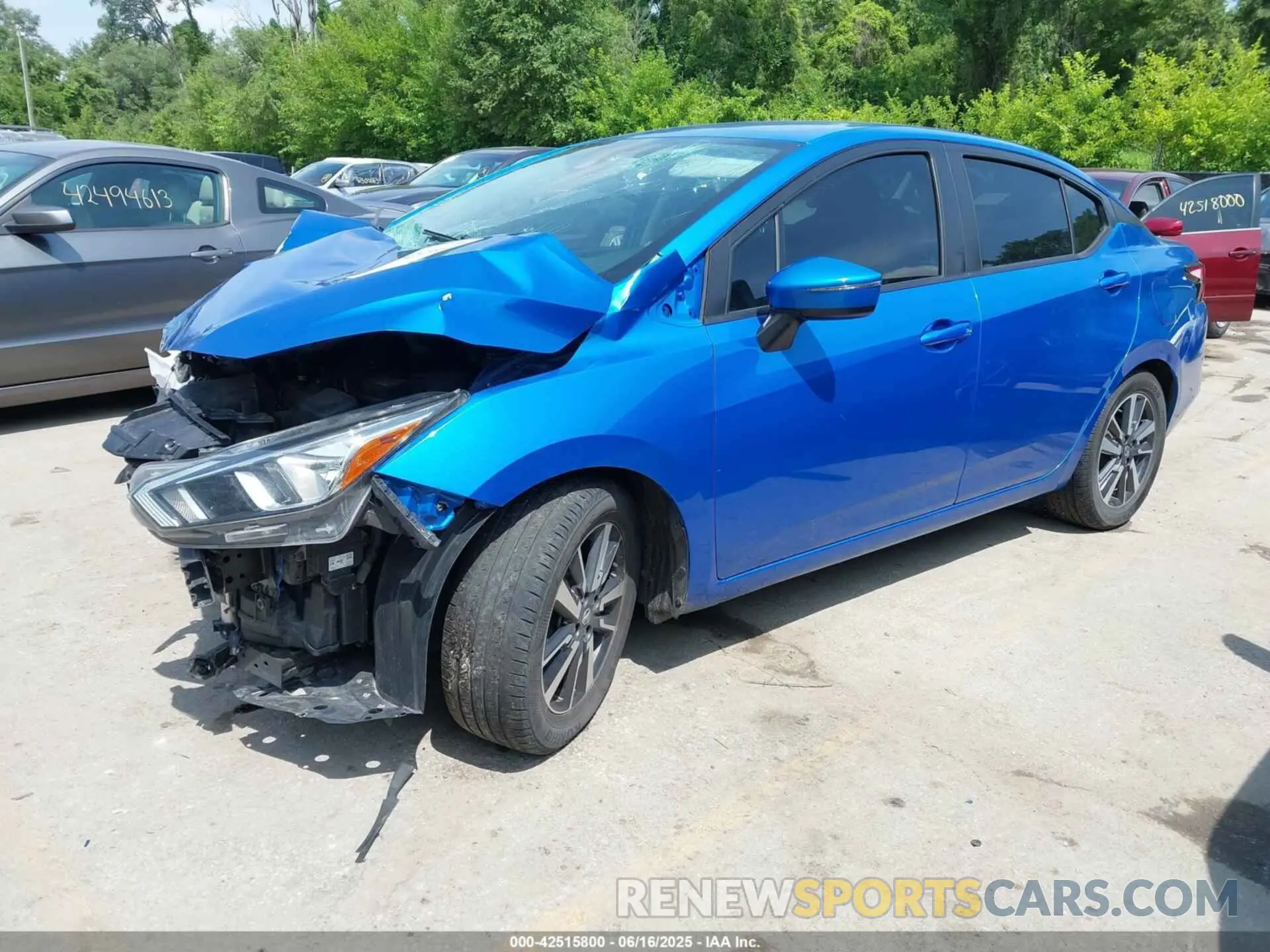 2 fotografías del automóvil dañado 3N1CN8EV0ML833116 NISSAN VERSA 2021