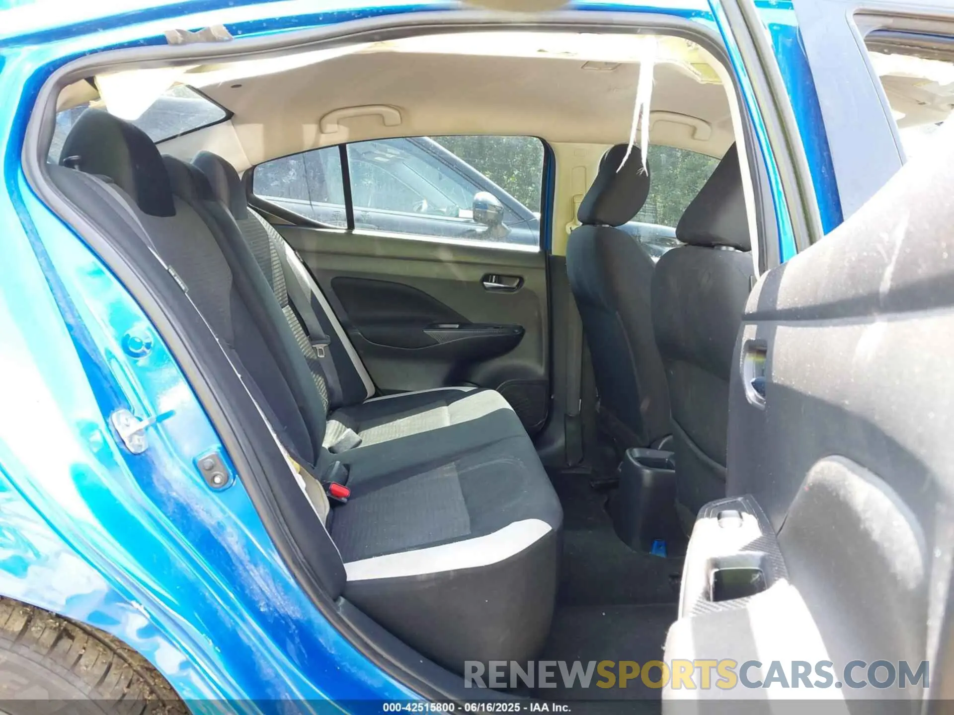 8 fotografías del automóvil dañado 3N1CN8EV0ML833116 NISSAN VERSA 2021