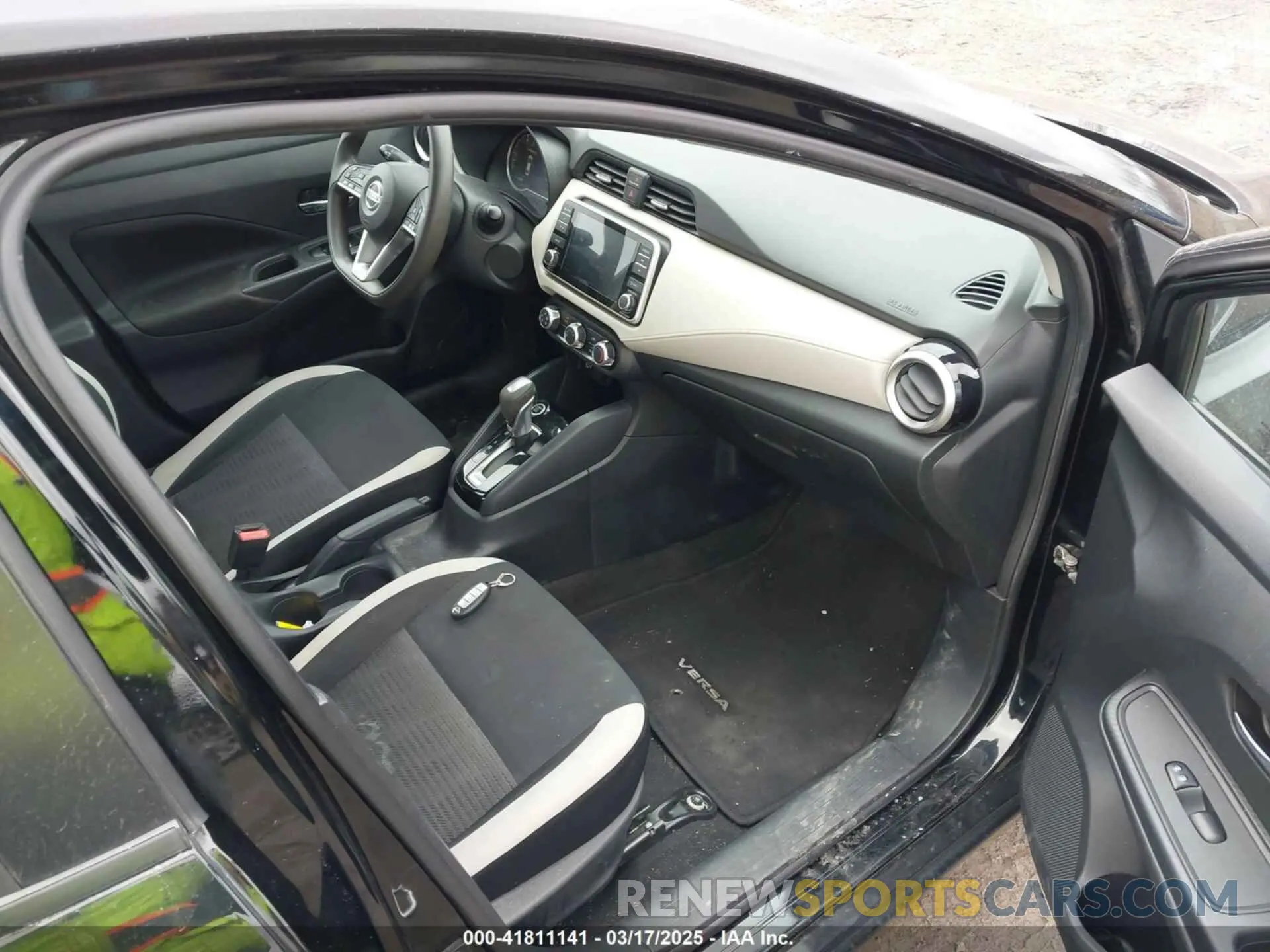 5 fotografías del automóvil dañado 3N1CN8EV0ML857304 NISSAN VERSA 2021