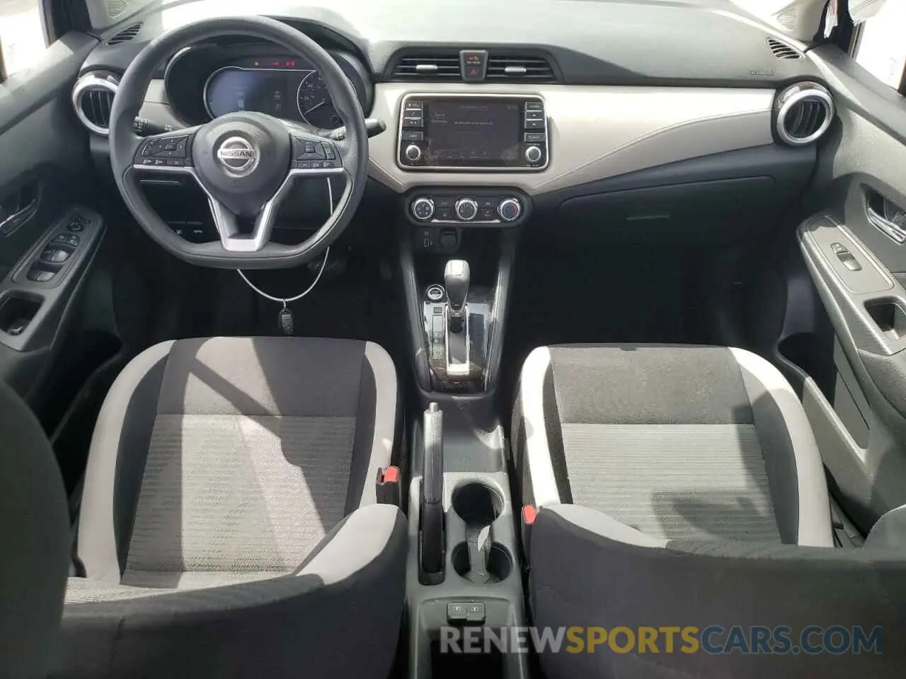 8 fotografías del automóvil dañado 3N1CN8EV0ML893297 NISSAN VERSA 2021
