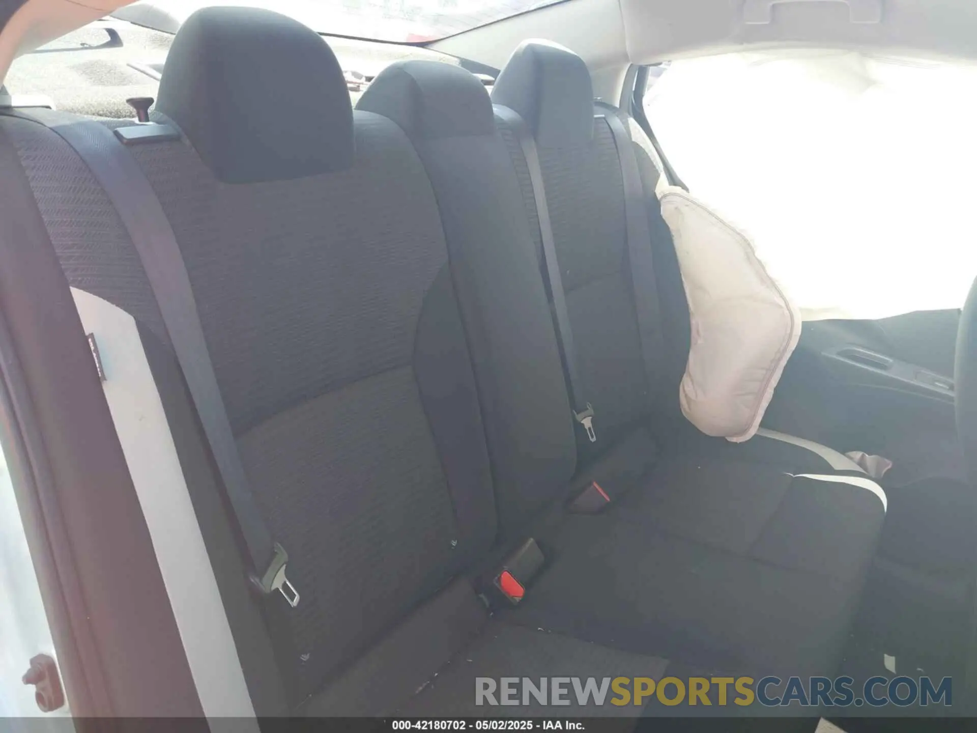 8 fotografías del automóvil dañado 3N1CN8EV1ML832105 NISSAN VERSA 2021