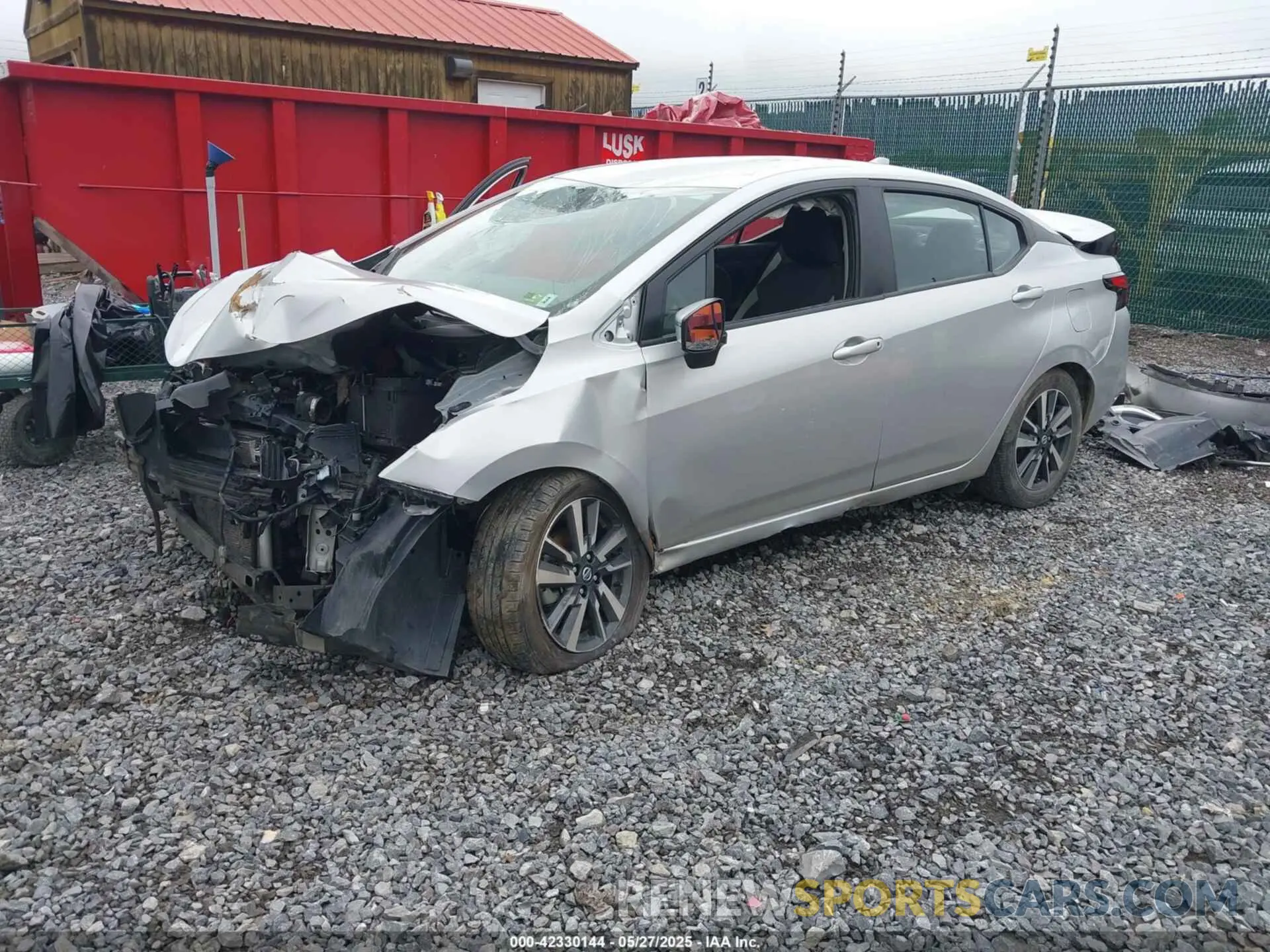 2 fotografías del automóvil dañado 3N1CN8EV1ML856274 NISSAN VERSA 2021