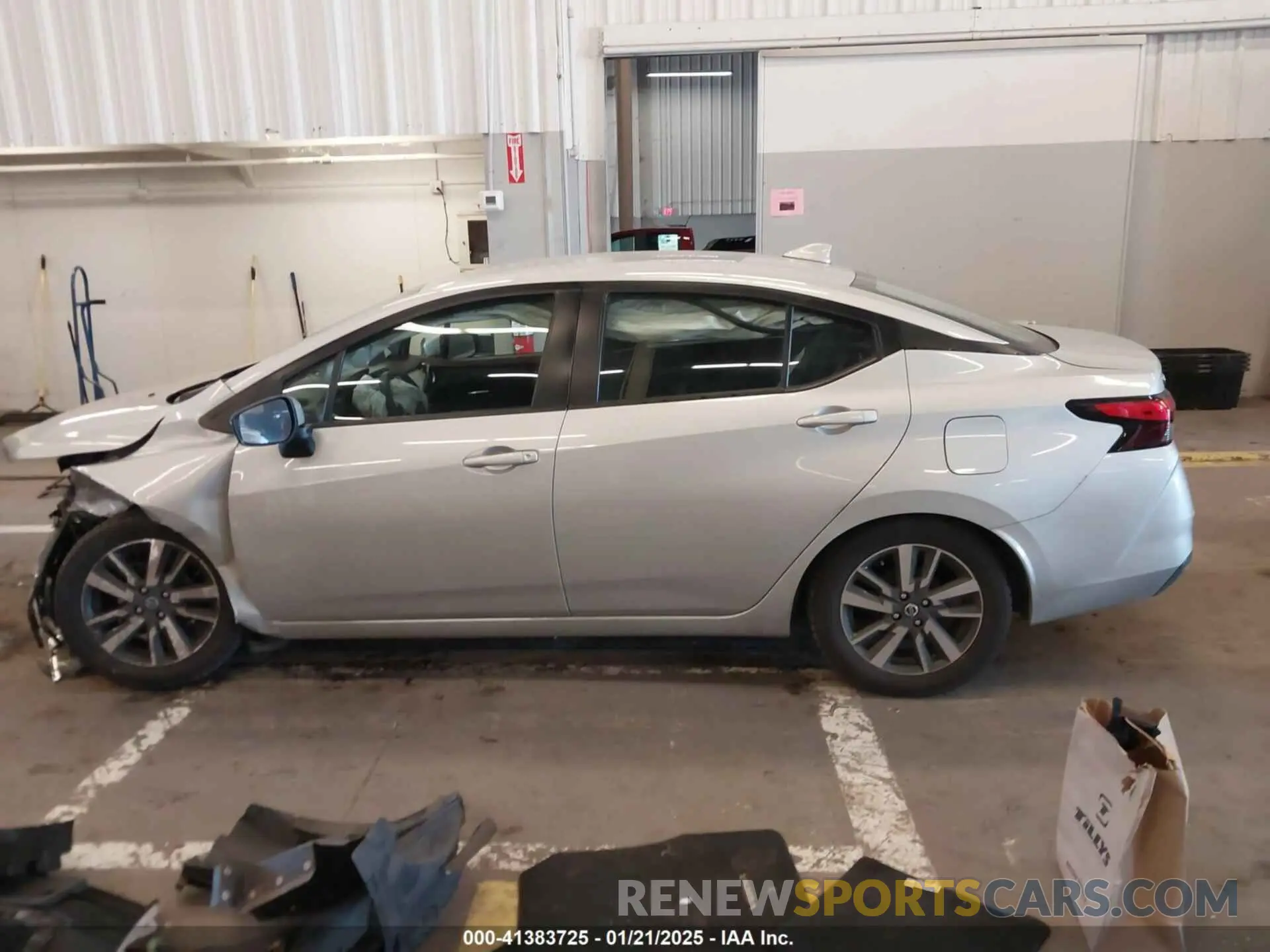 15 fotografías del automóvil dañado 3N1CN8EV1ML875990 NISSAN VERSA 2021