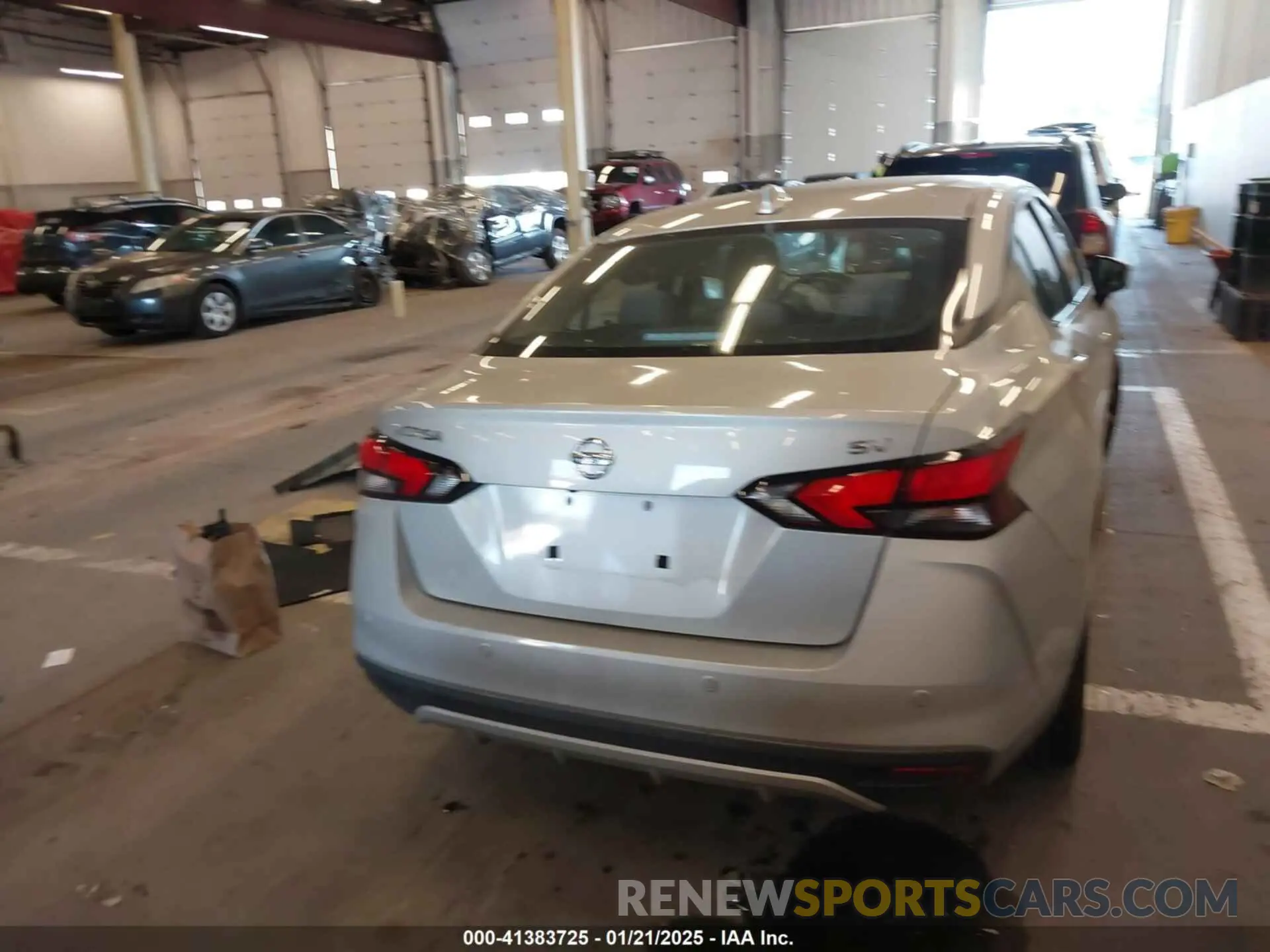 17 fotografías del automóvil dañado 3N1CN8EV1ML875990 NISSAN VERSA 2021