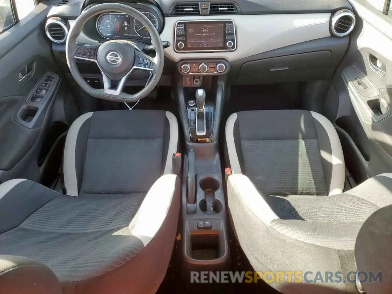 8 fotografías del automóvil dañado 3N1CN8EV1ML922614 NISSAN VERSA 2021