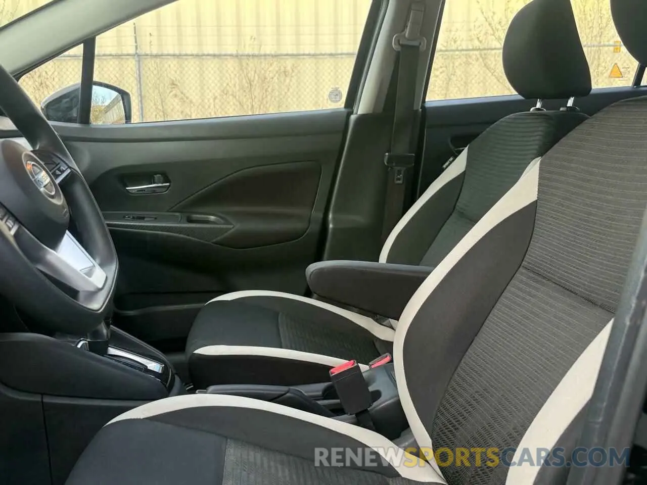 5 fotografías del automóvil dañado 3N1CN8EV2ML809089 NISSAN VERSA 2021