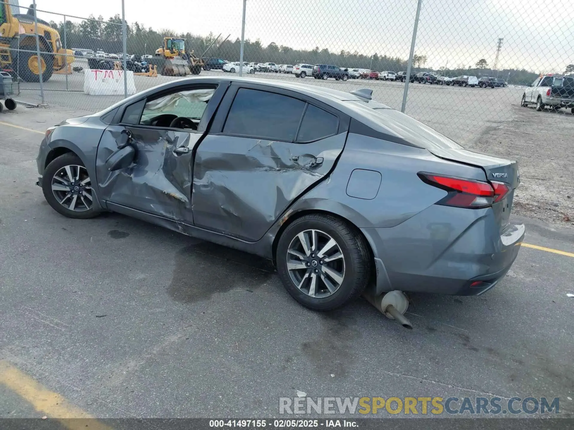 3 fotografías del automóvil dañado 3N1CN8EV2ML893625 NISSAN VERSA 2021
