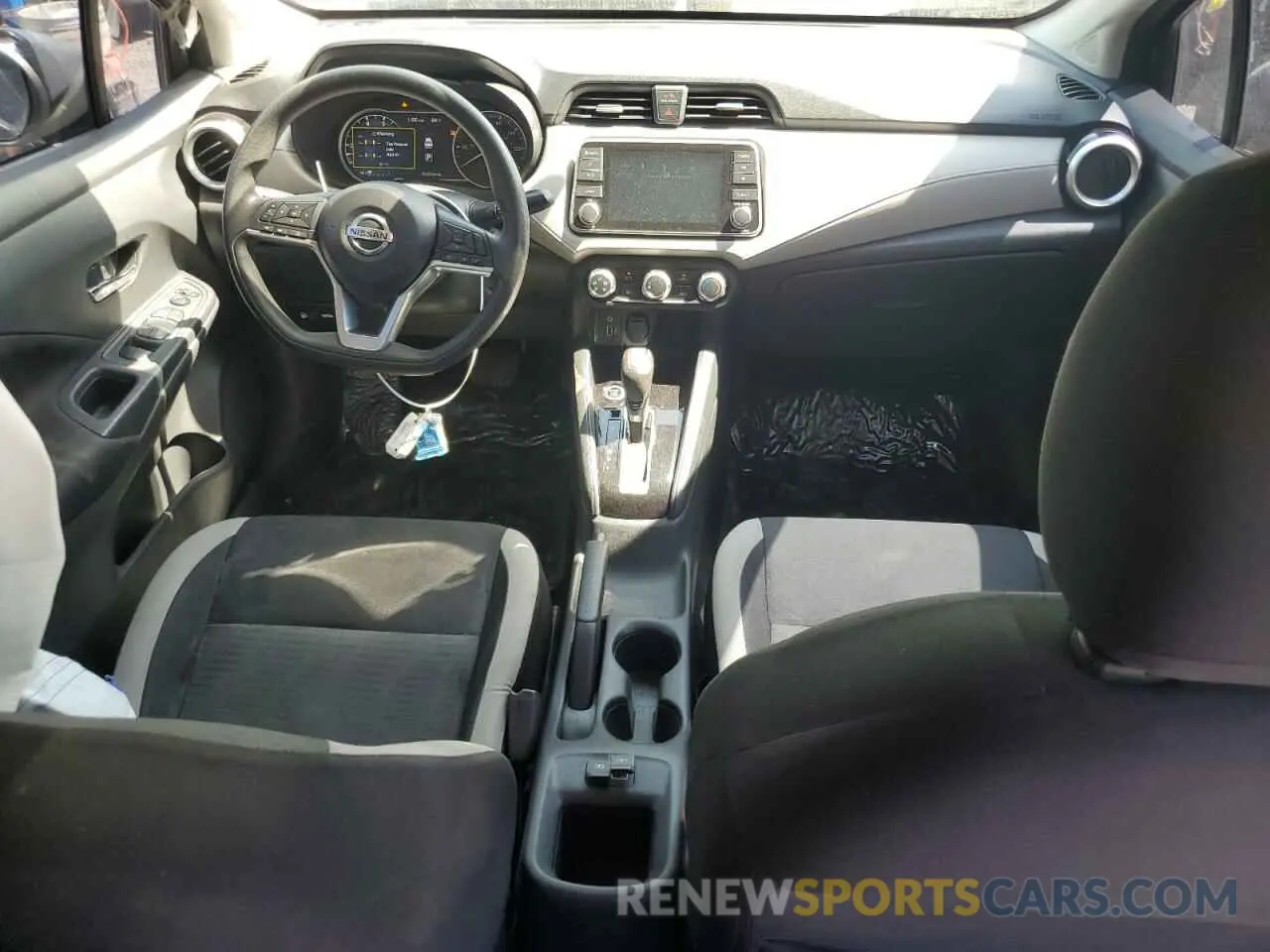 8 fotografías del automóvil dañado 3N1CN8EV3ML838410 NISSAN VERSA 2021