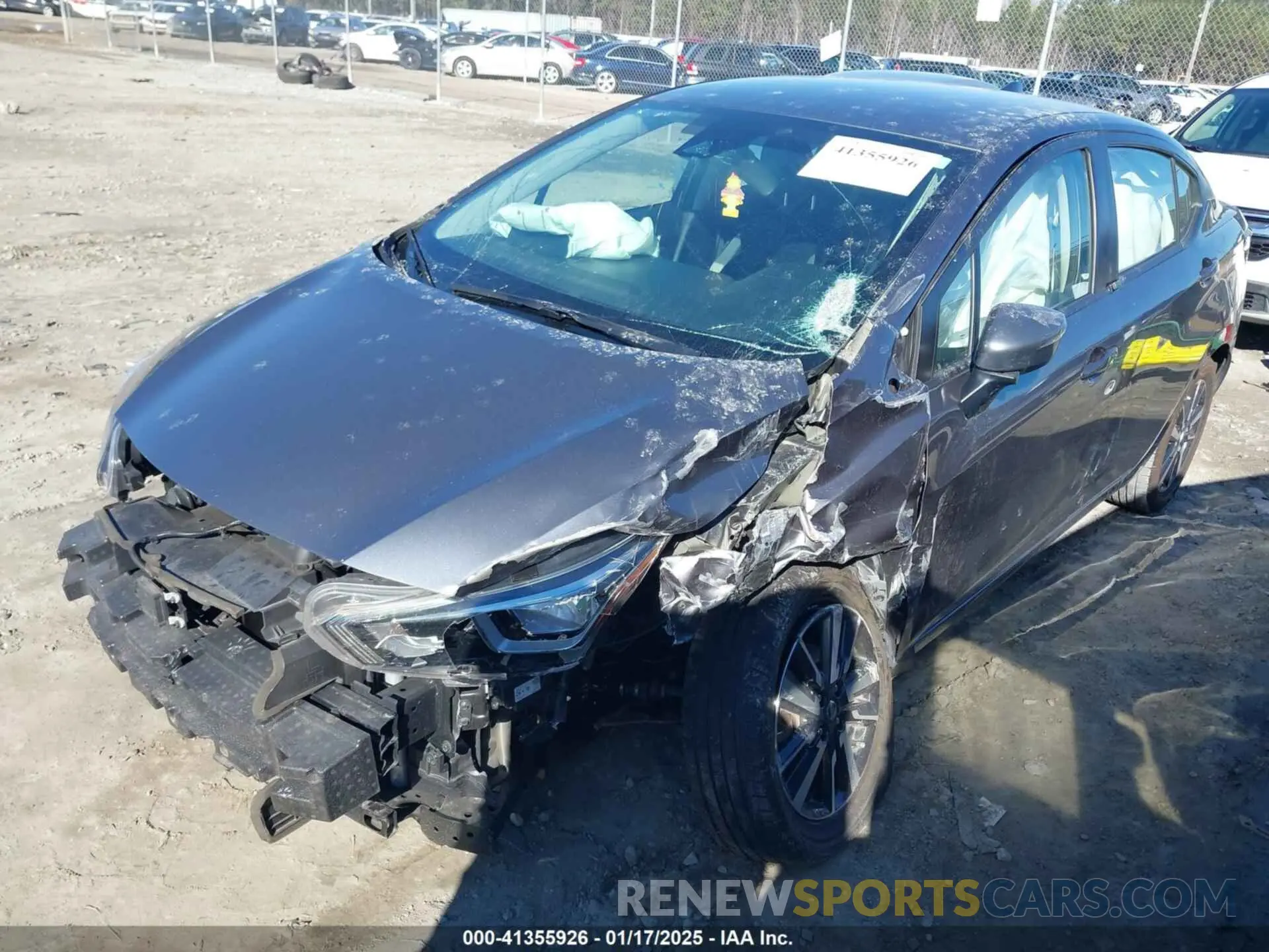 2 fotografías del automóvil dañado 3N1CN8EV3ML841162 NISSAN VERSA 2021