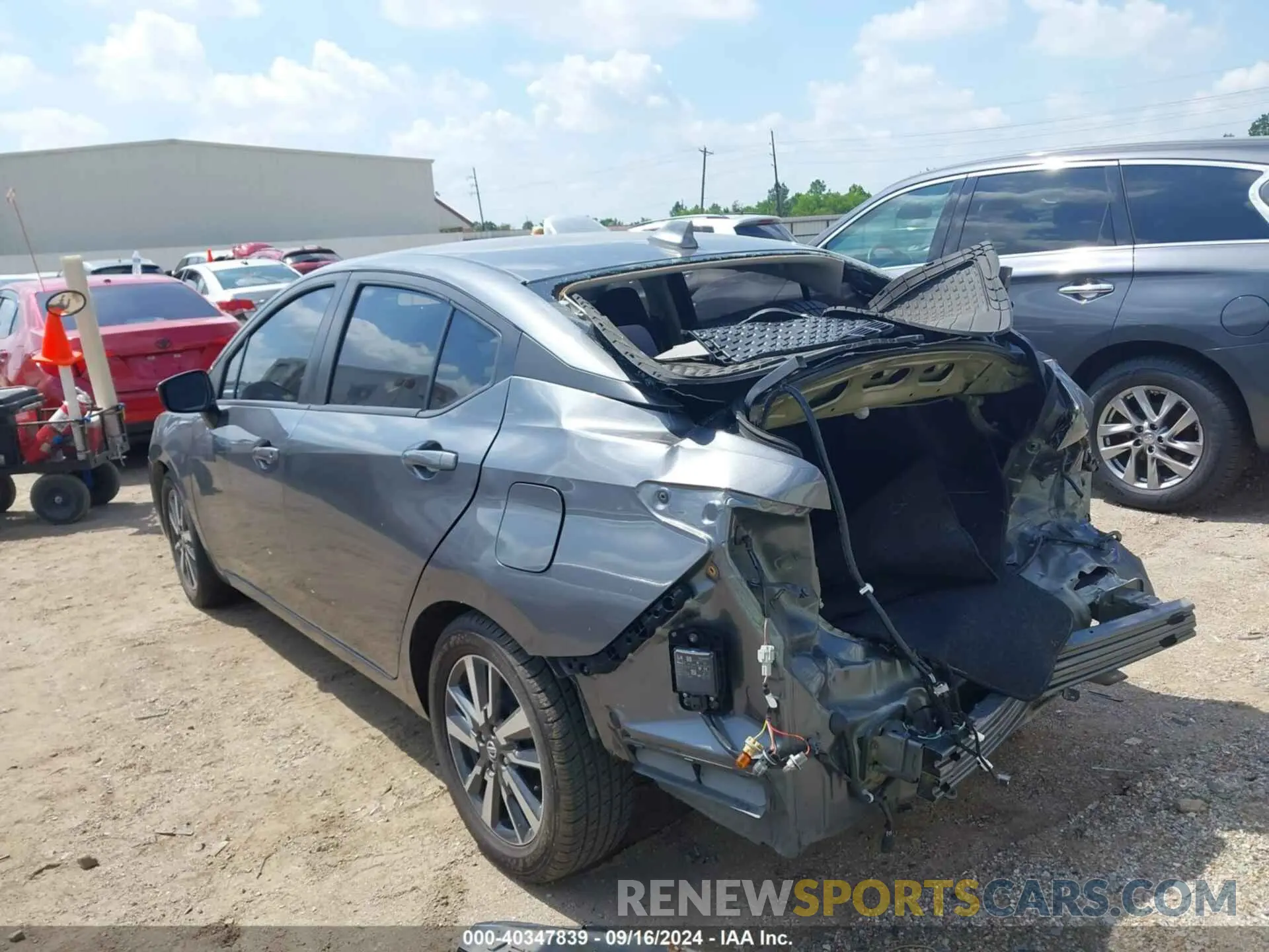 3 fotografías del automóvil dañado 3N1CN8EV3ML885954 NISSAN VERSA 2021