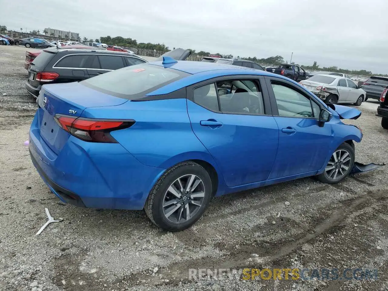 3 fotografías del automóvil dañado 3N1CN8EV3ML889289 NISSAN VERSA 2021