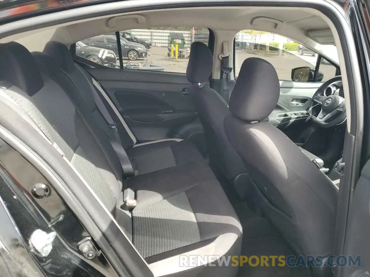 10 fotografías del automóvil dañado 3N1CN8EV3ML913865 NISSAN VERSA 2021