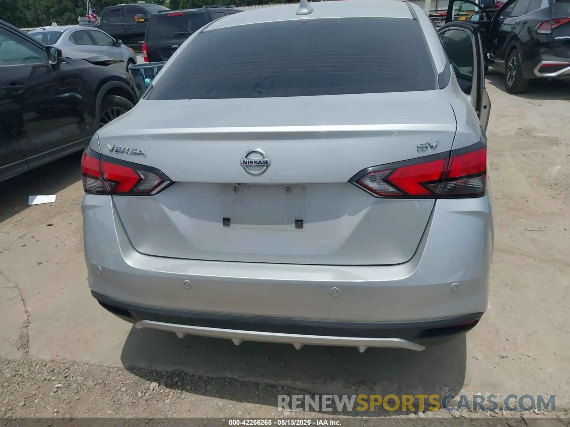 17 fotografías del automóvil dañado 3N1CN8EV4ML815301 NISSAN VERSA 2021